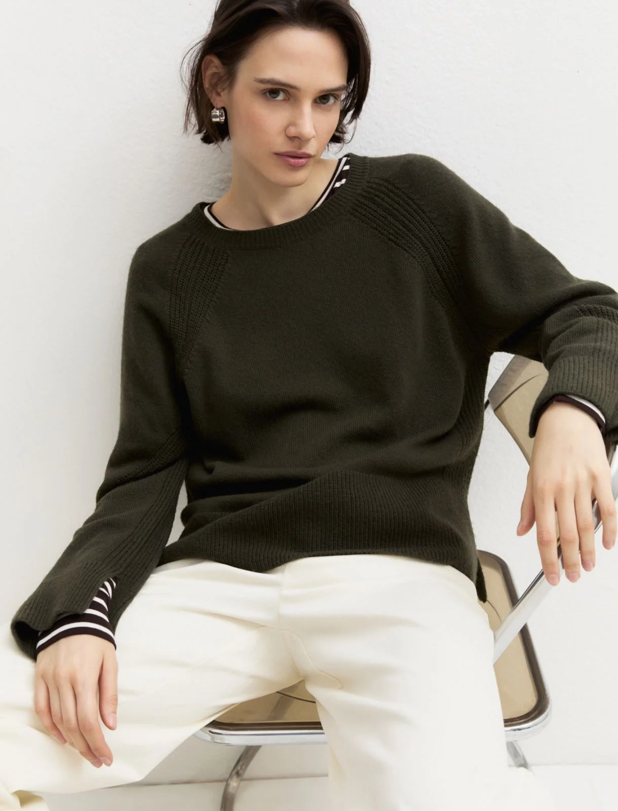 emme-khaki-jumper-arcadia3.webp