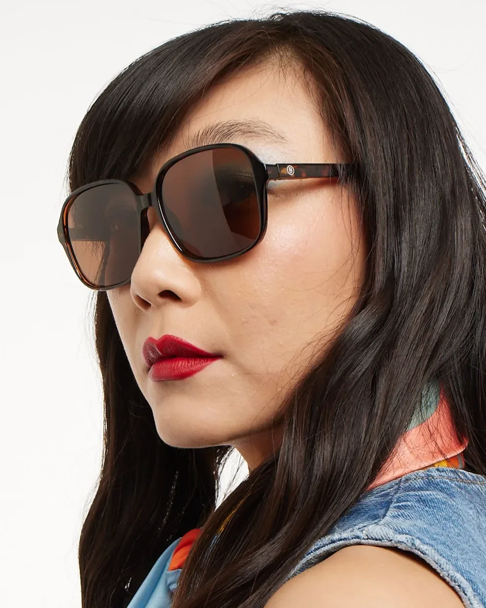 sirene-barner-tortoise-sunglasses-pascal5.png