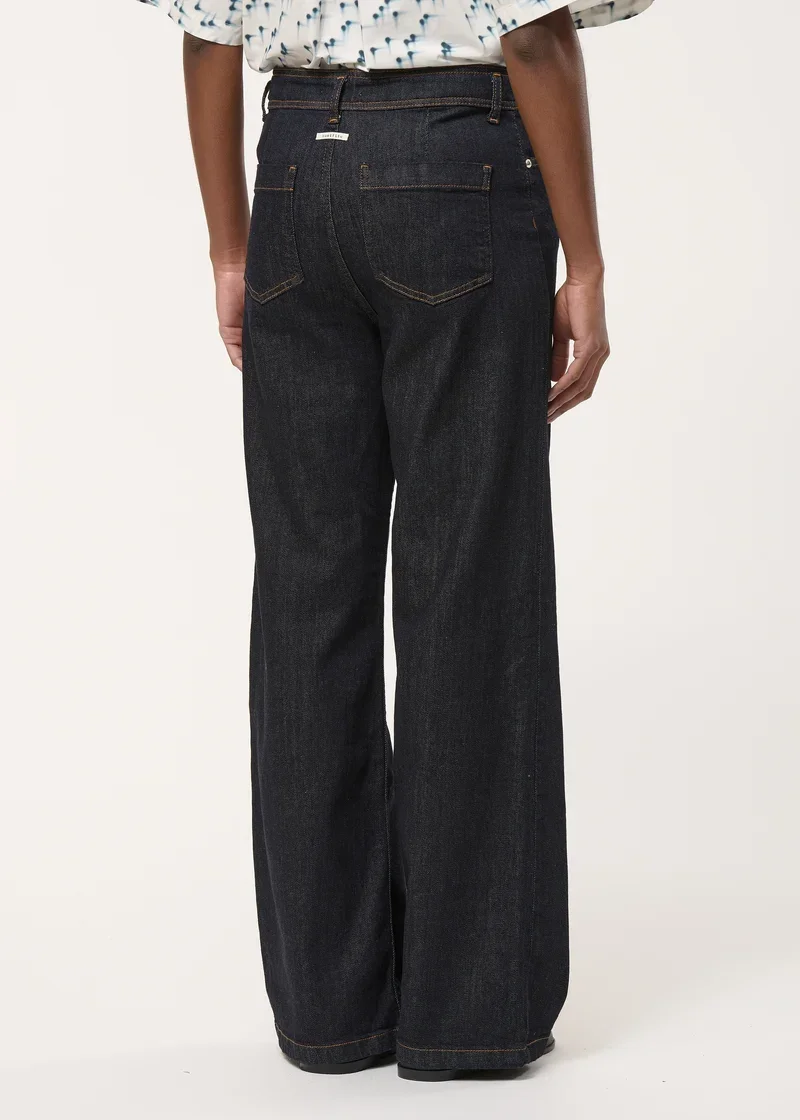 sirene-humility-denim-jeans-wideleg-bussy2.jpg.webp