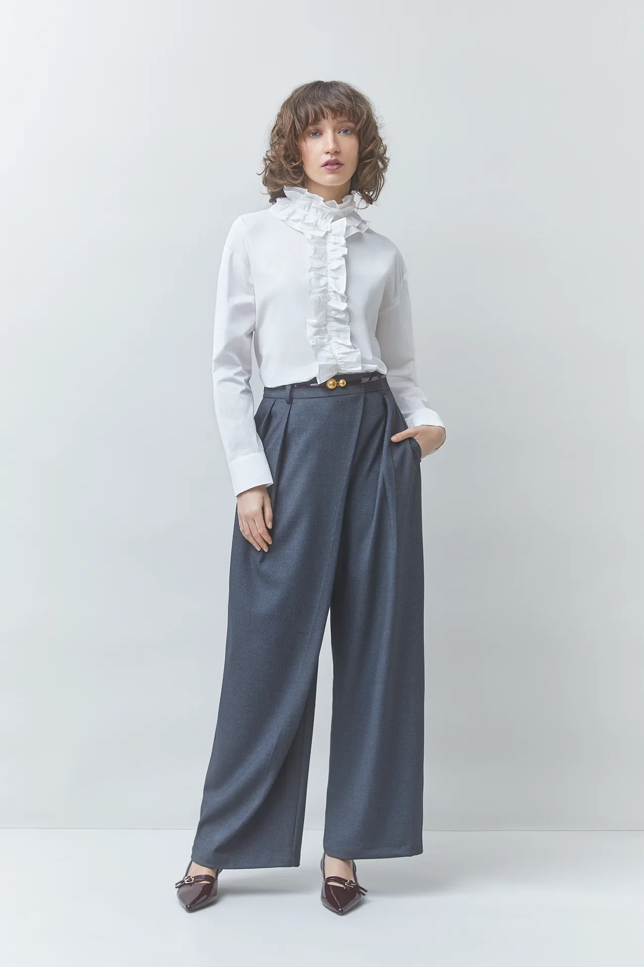 sirene-suncoo-white-shirt-lucie3.png.webp