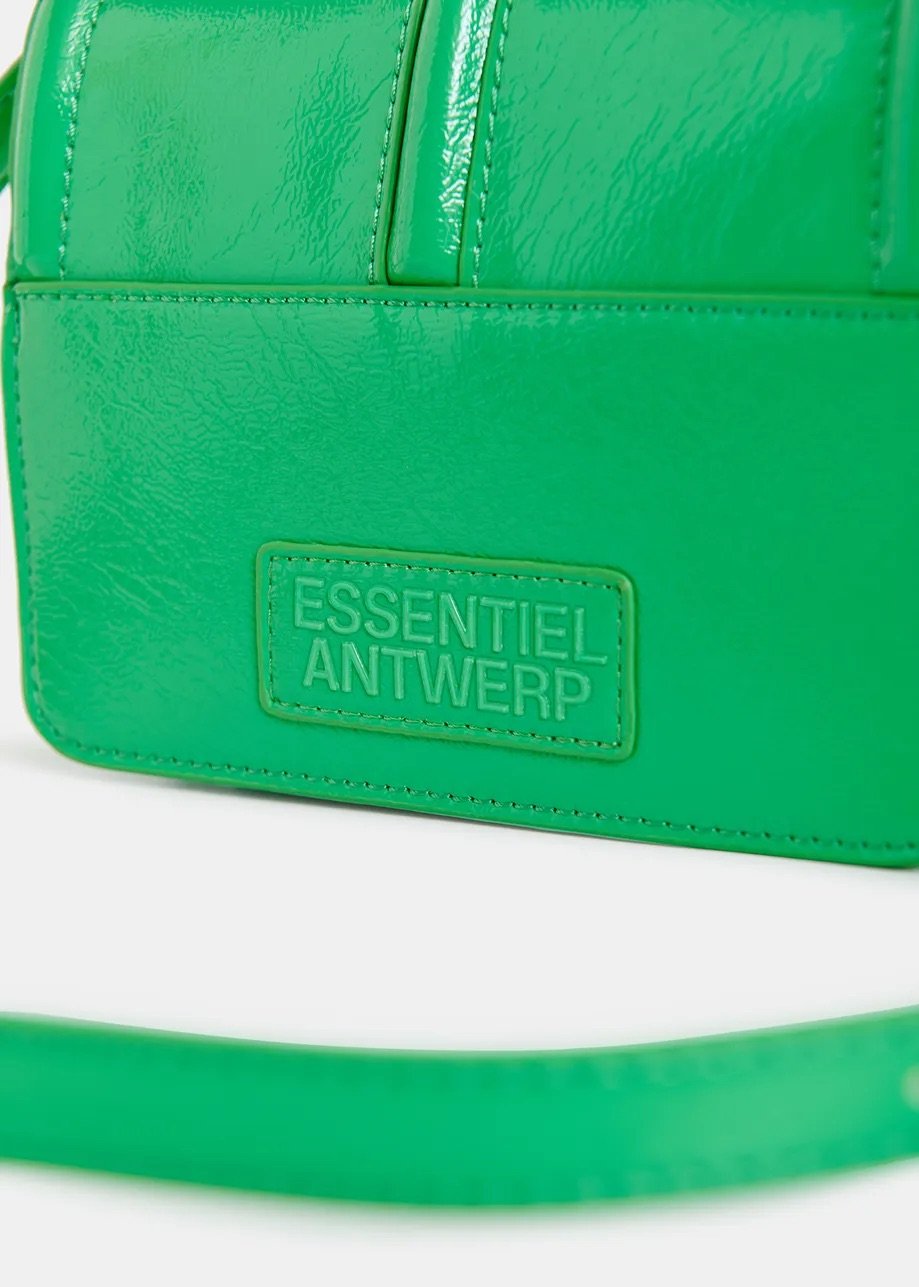 sirene-essentiel-antwerp-green-bag-geena-3