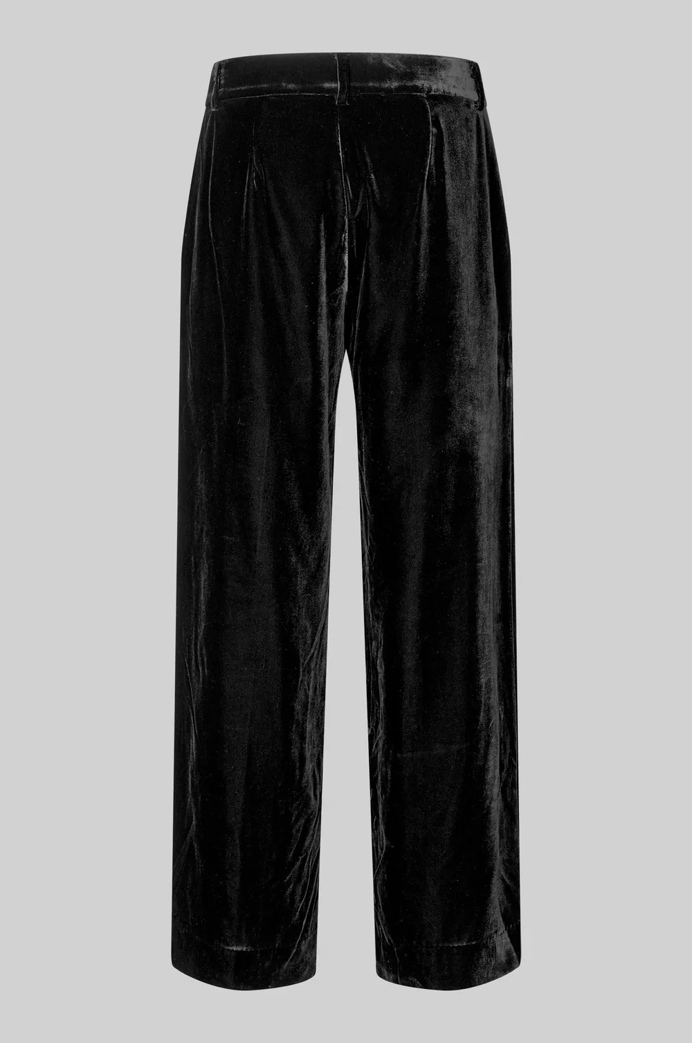sirene-second female-black-velvet-trousers-velvetta4.jpg.webp