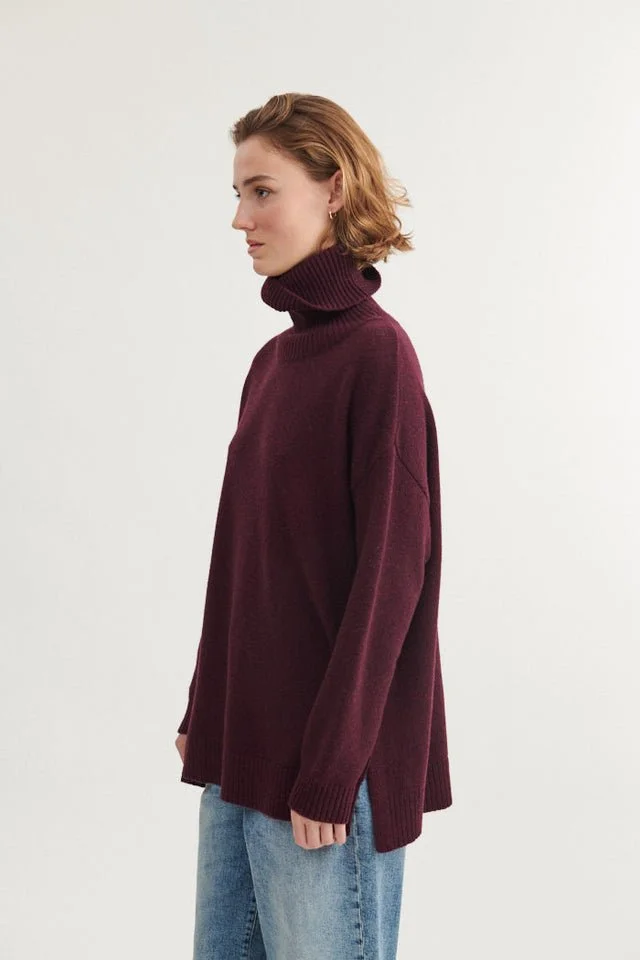 sirene-basic apparel-plum-jumper-line-2.jpg