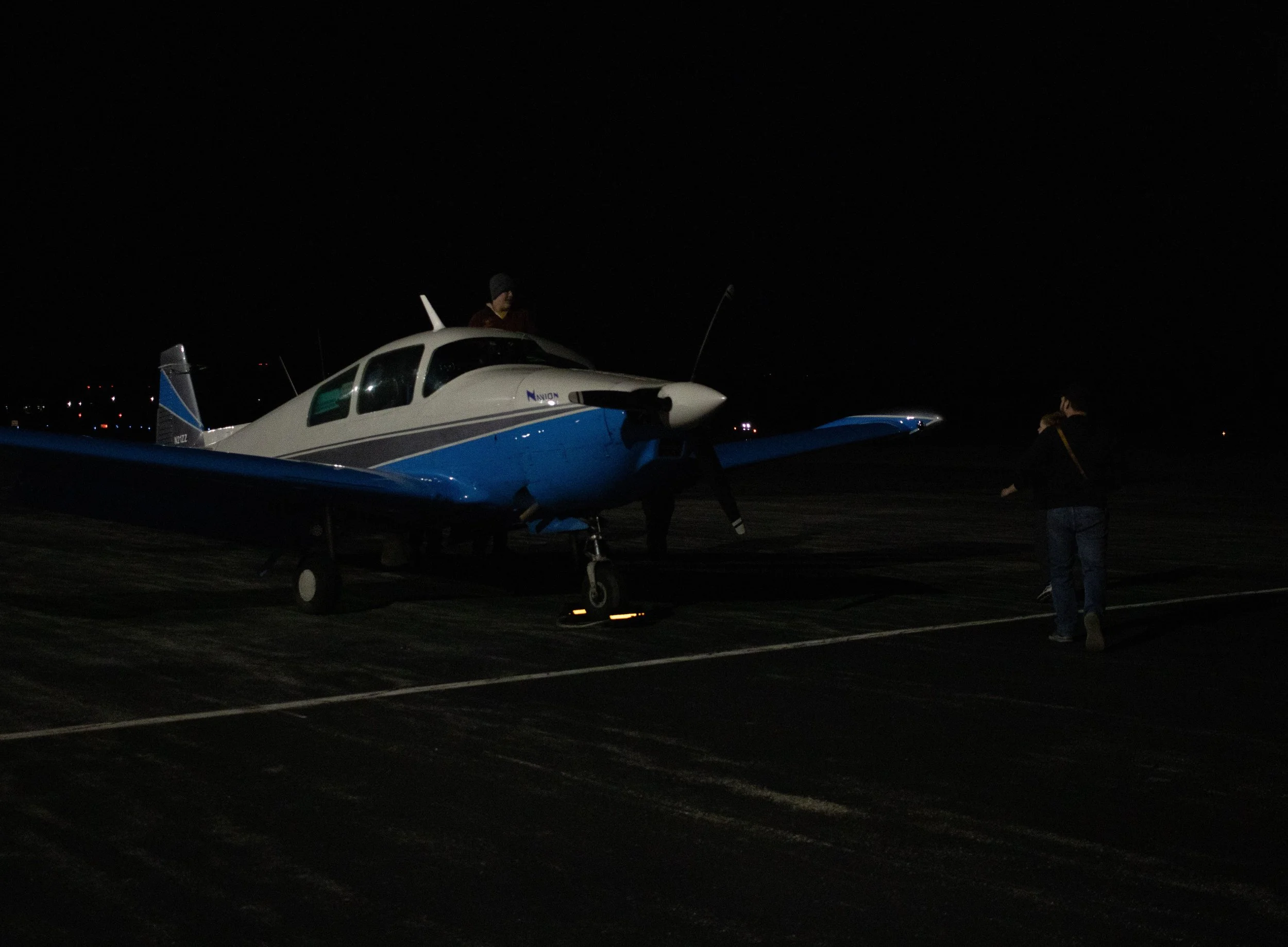 Plane Dog rescue Transport, WOFAR.jpg