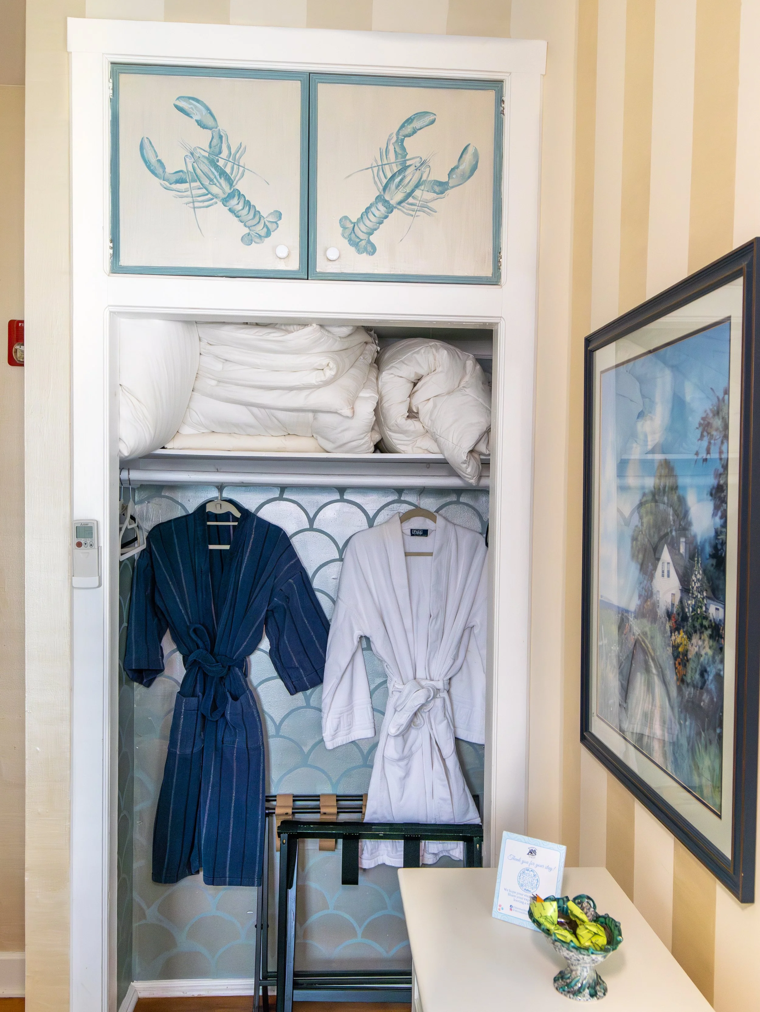 Ivory Room Mermaid Inn of Mystic.jpg