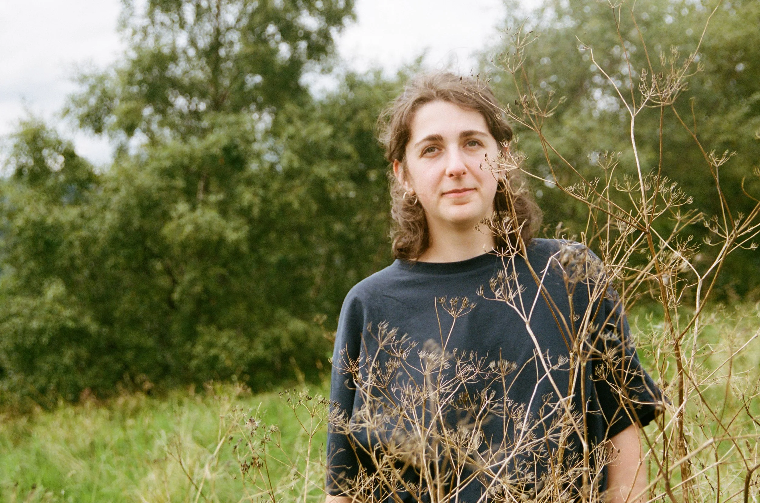Being in motion, in the world, enjoying the process: analog photo session with Lauren