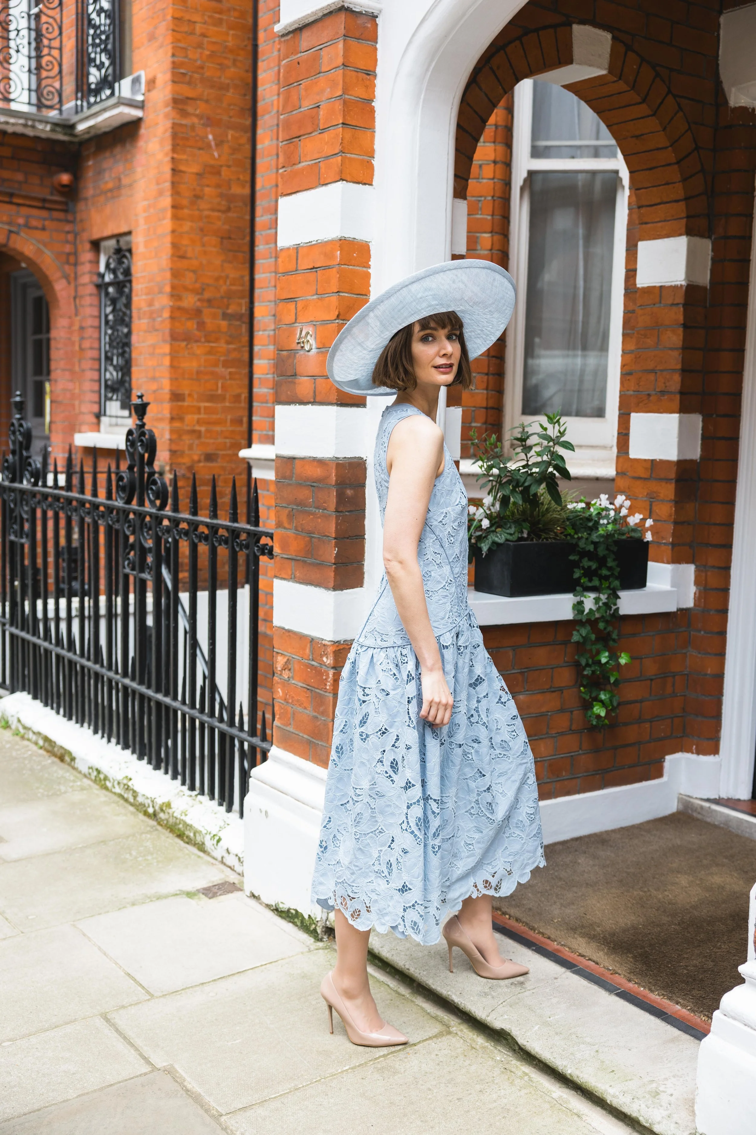 Dramatic Sweeping Brim Hat (1).jpg