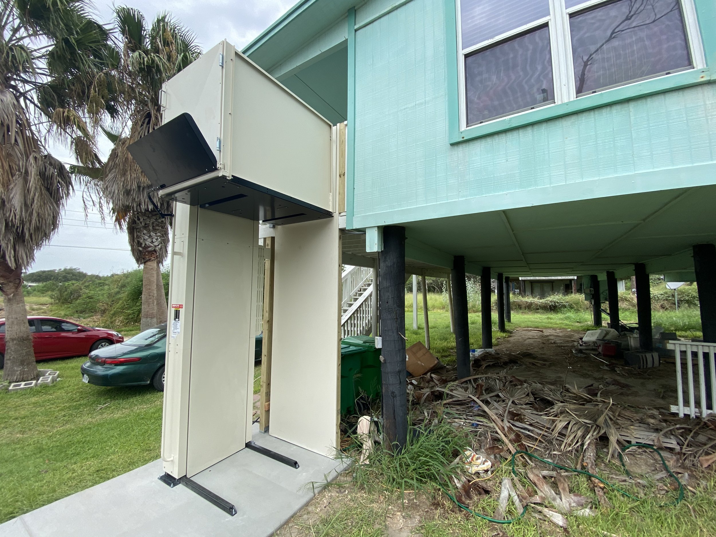 vertical wheelchair lift at Texas Gulf Coast