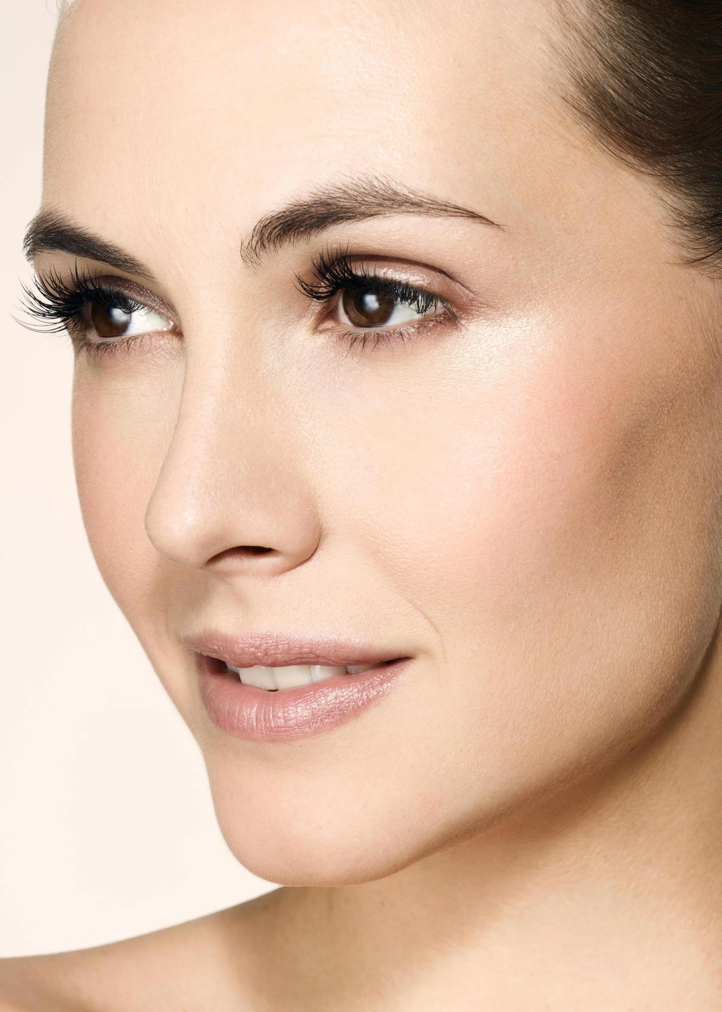 JKnowles_LiquidBeauty_1064_V2Crop copy.jpg