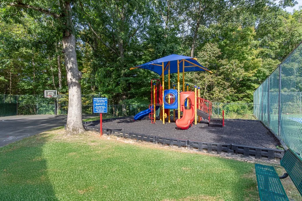 Greenwich Oaks_Previews-25edit.jpg