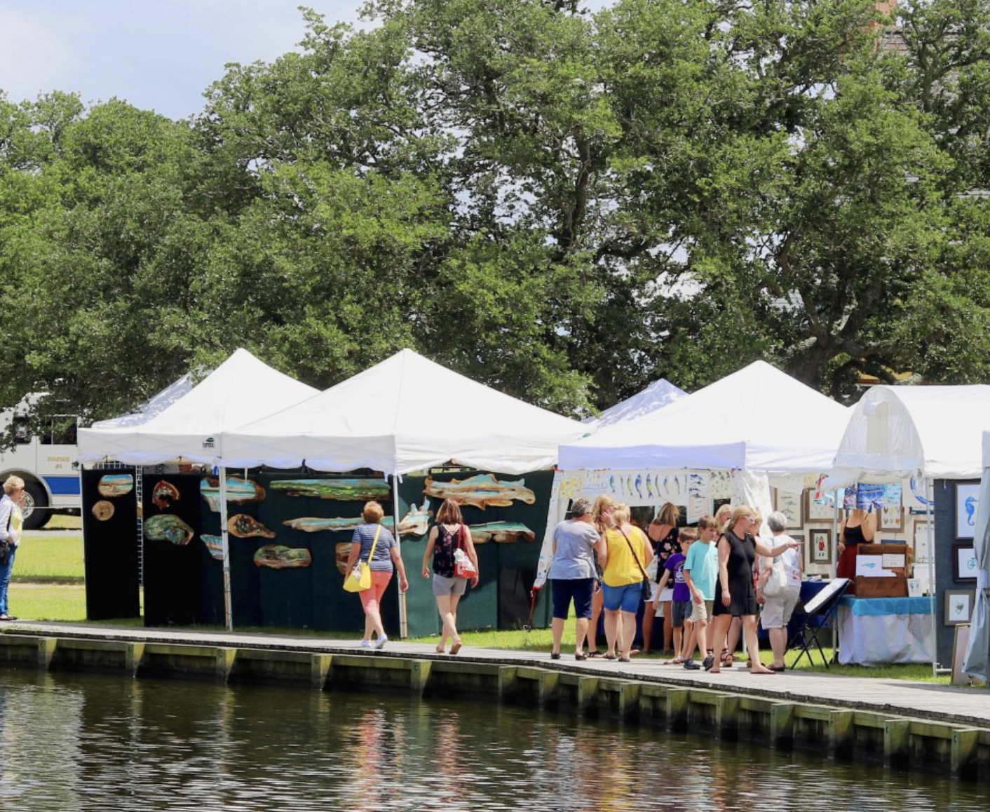 Art Under the Oaks at Whalehead