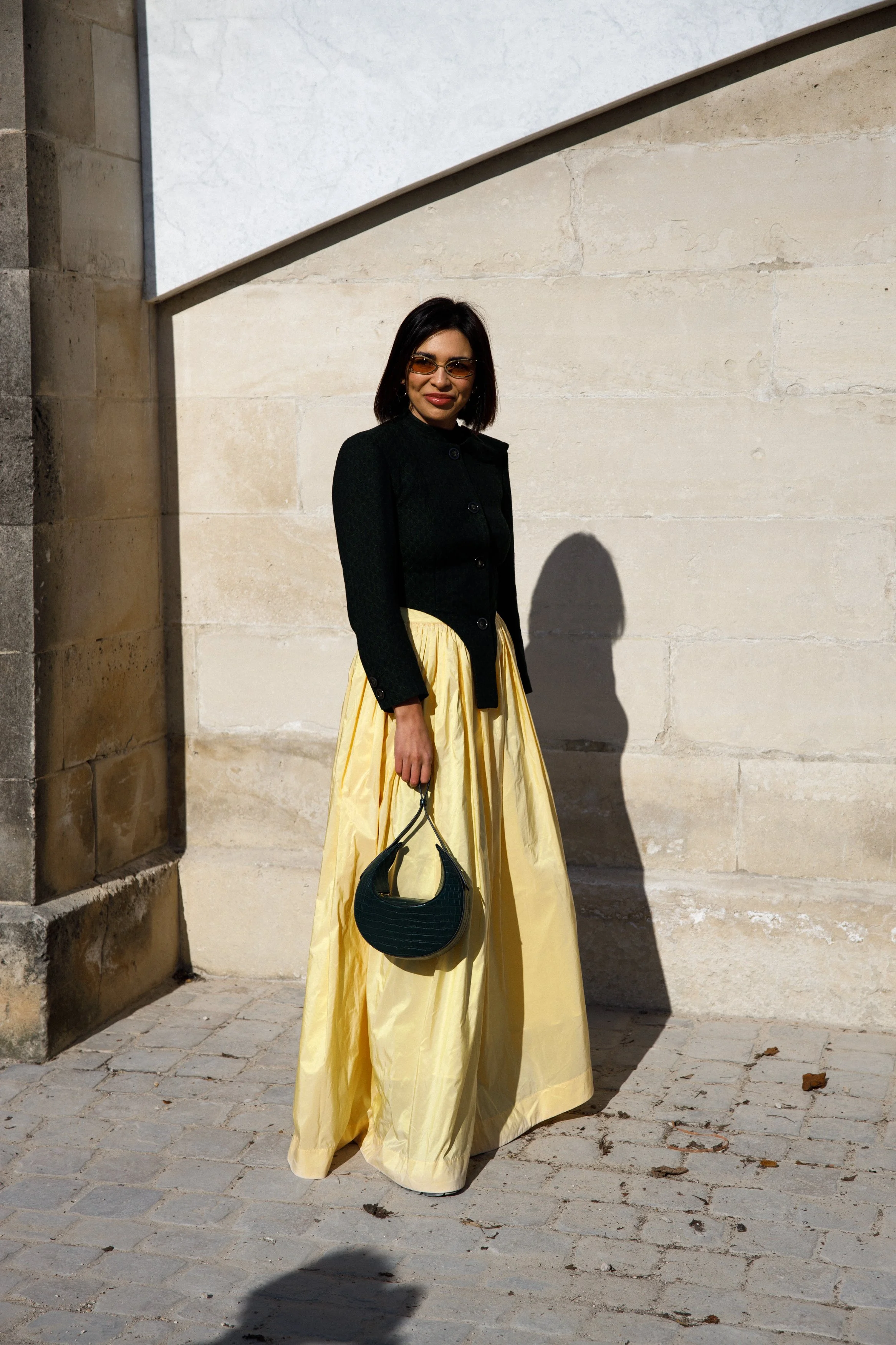 Bright Skirts, Bold Moves