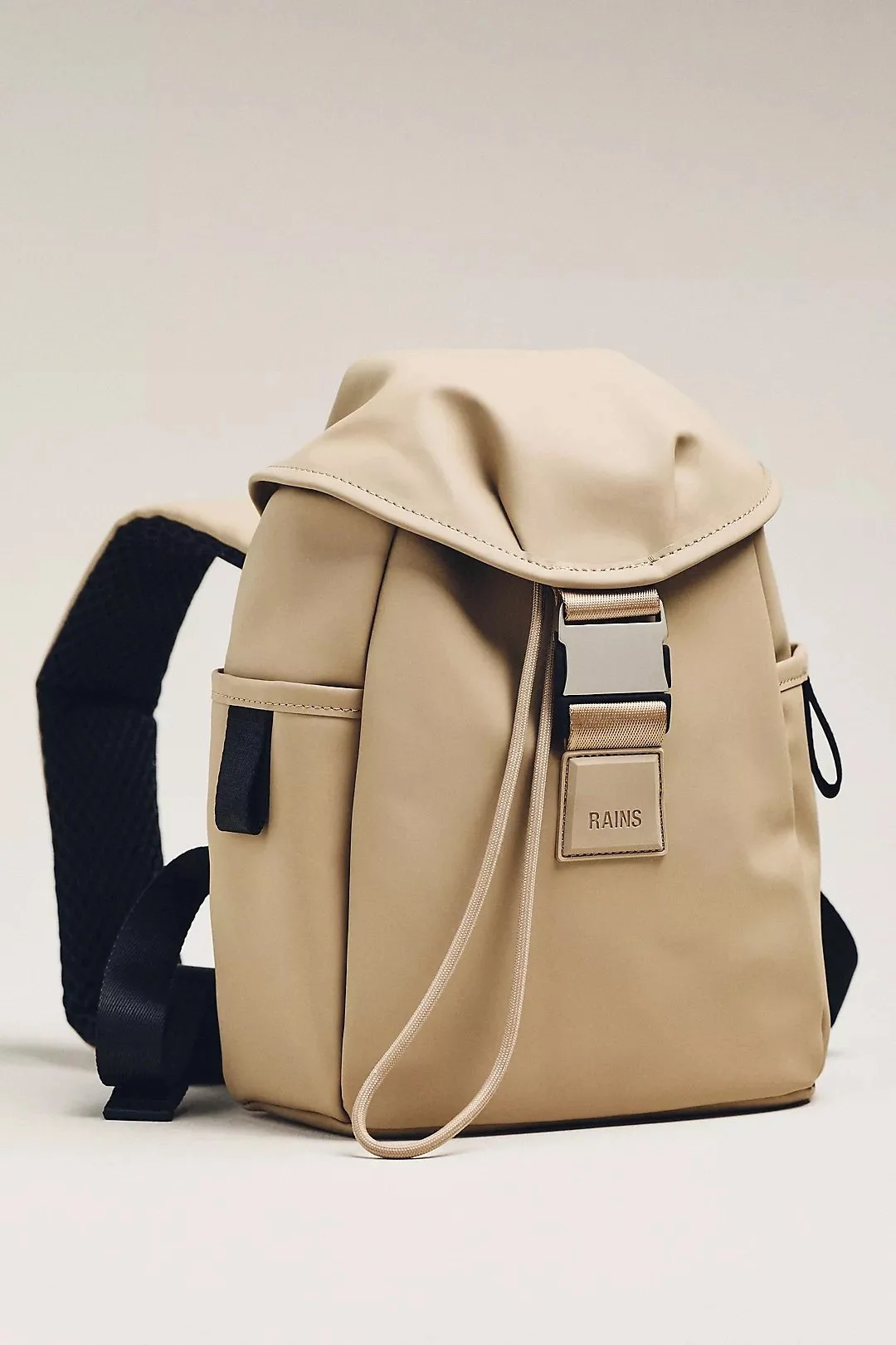 Valera Bucket Backpack Mini