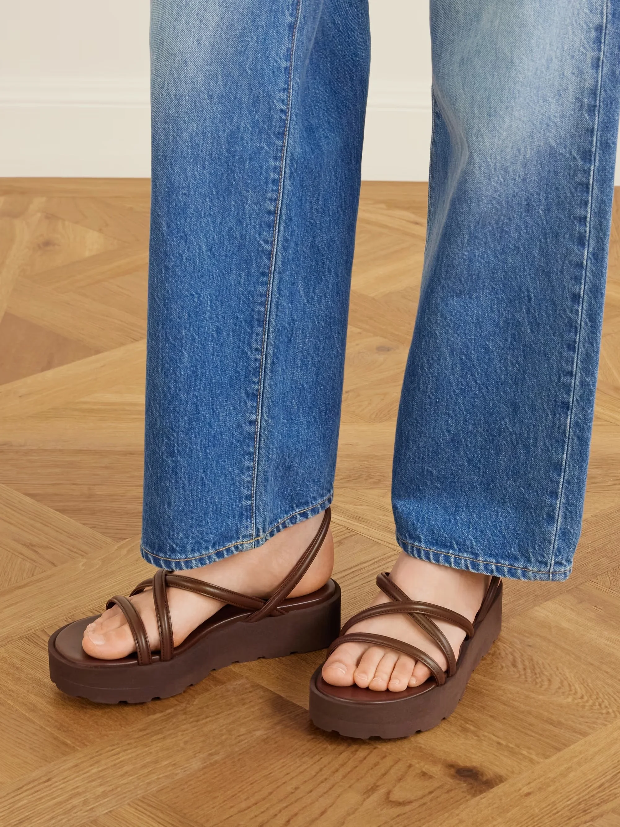 Gianvito Rossi - Leather Platform Sandals - Brown