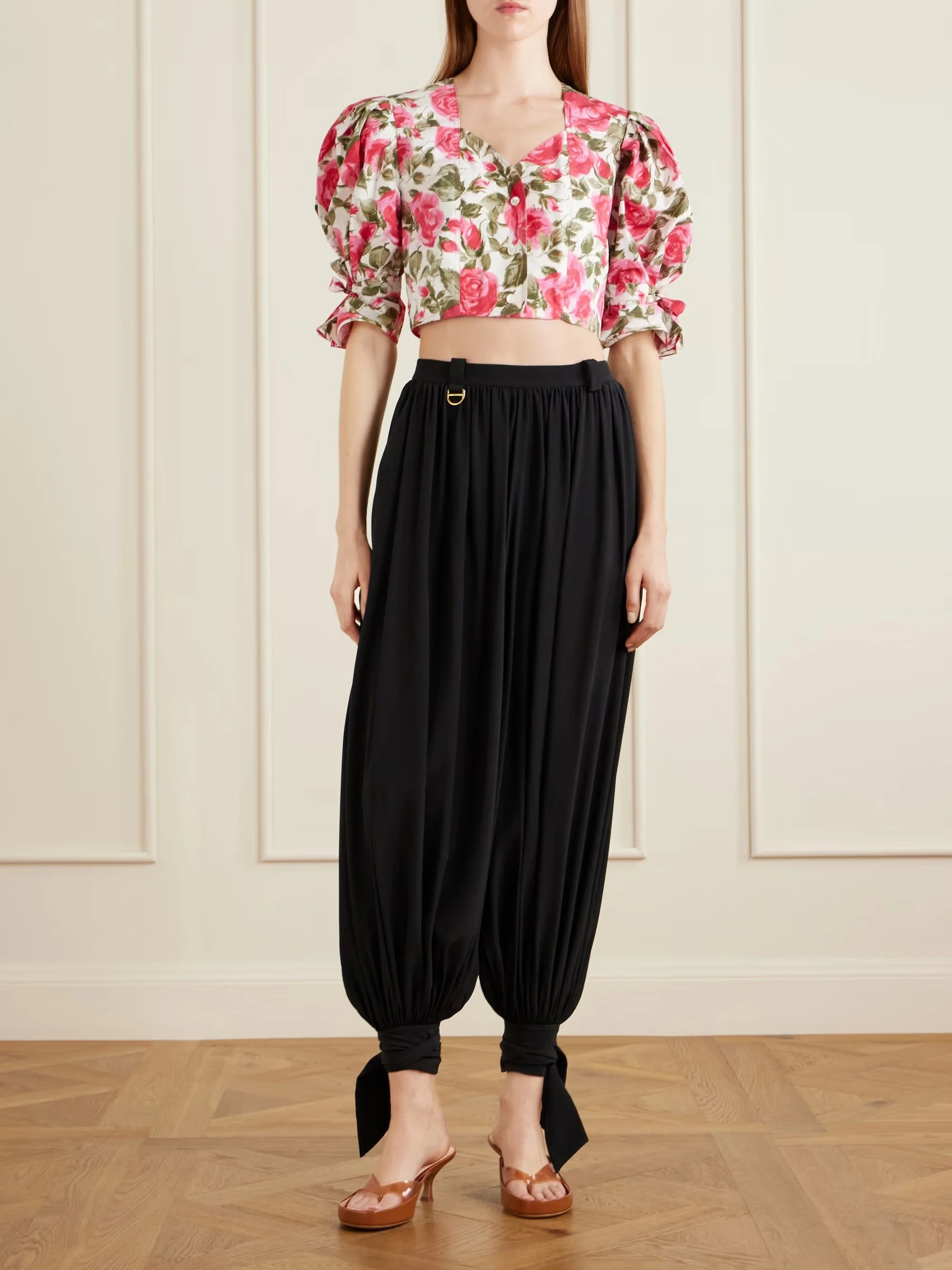 Chloé - Silk Crepe De Chine Tapered Pants - Black