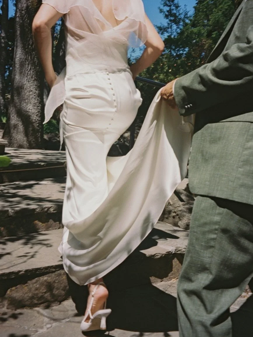 To round out our highlight reel of memories from the season, Clare&rsquo;s favorite moment was when @left.on.tenth , one of our bands from our Summer Concert Series, broke into an impromptu acoustic set for 150+ guests after a surprise rainstorm swep