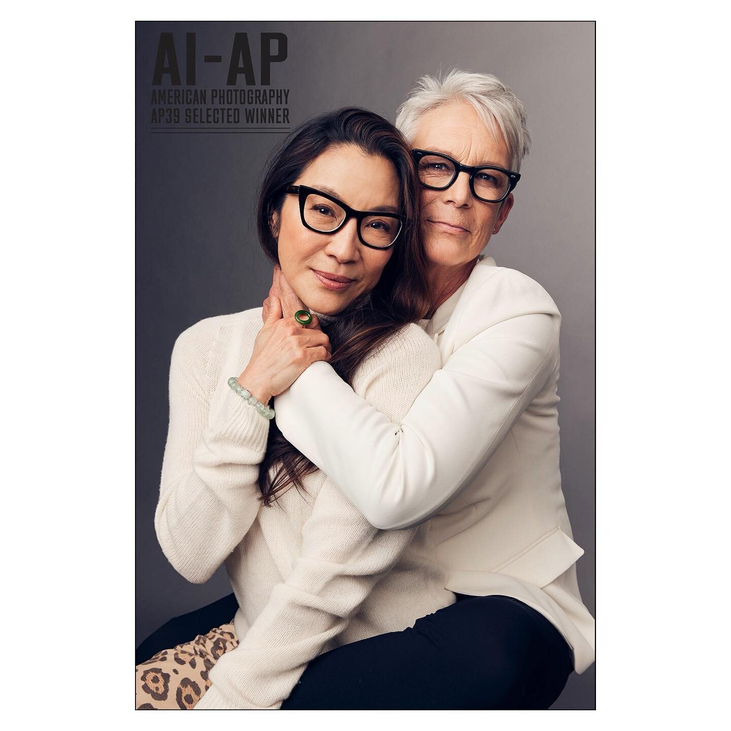 💥AP39💥
Cool week seeing so many friends get selected for the American Photography AP39 annual this go around!
Stoked to take two images selected for the book🤘🏽

Image 1: Michelle Yeoh &amp; Jamie Lee Curtis- 2 Oscar winners, one portrait. Photogr