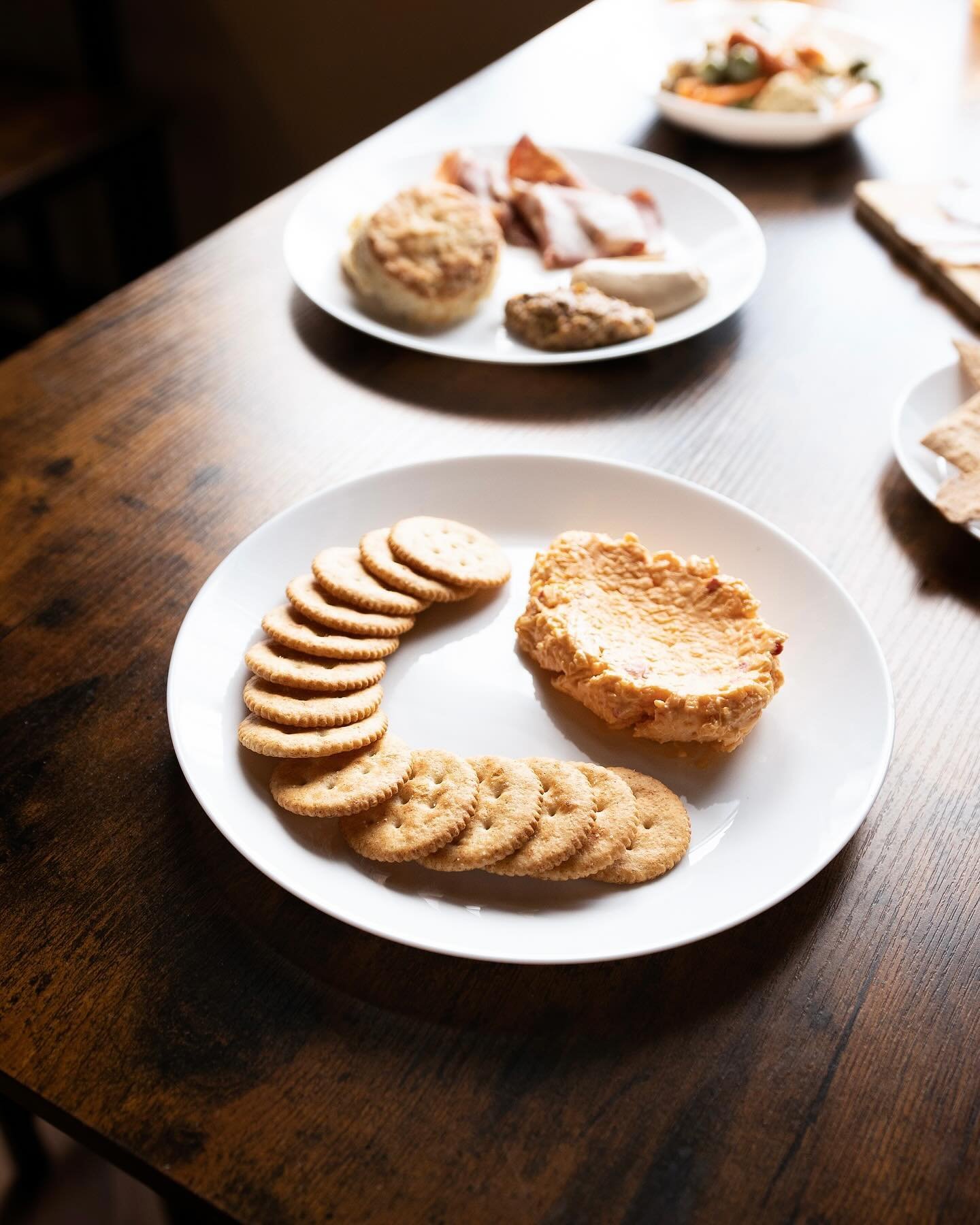 The Masters may be over, but you can still get your pimento cheese fix at @thevandystl! ⛳️🧀 Served with crackers + your choice of bev, it&rsquo;s a staple on our menu. 

Let us know if you try it out!