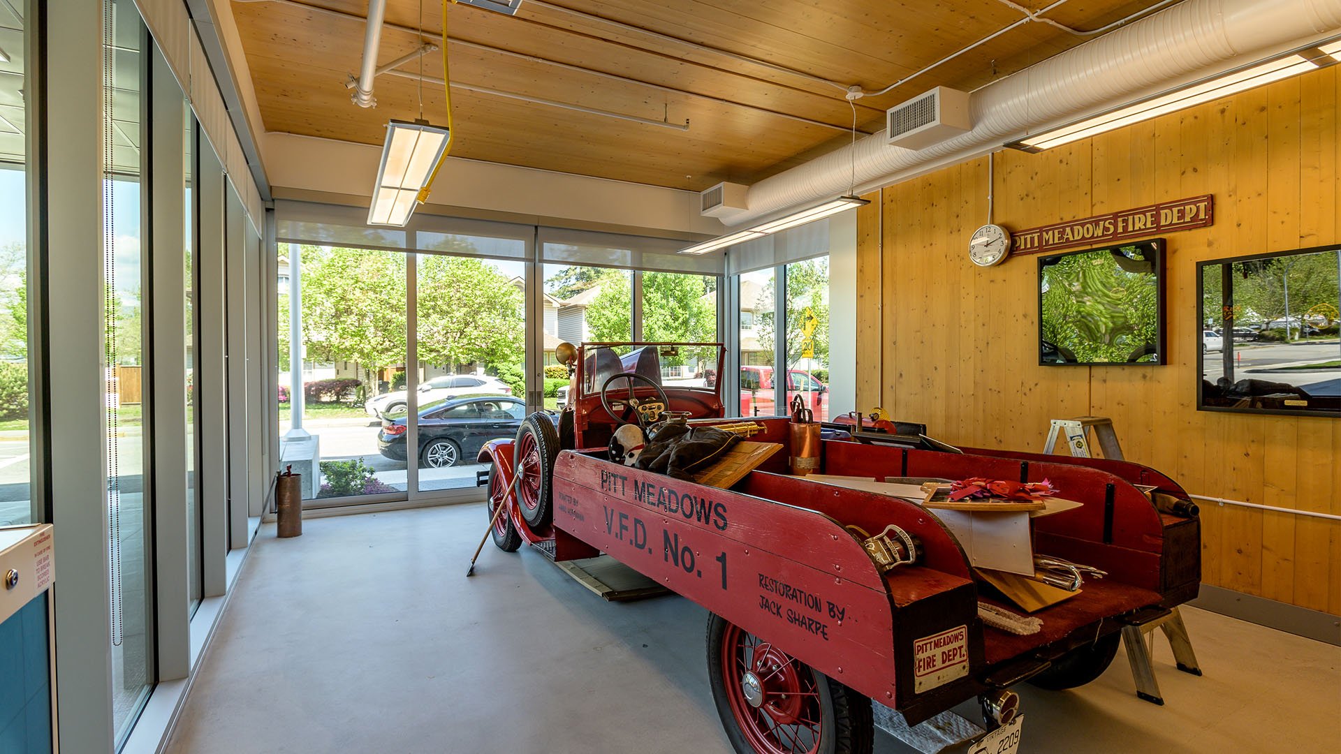 Pitt Meadows Fire Hall 6.jpg