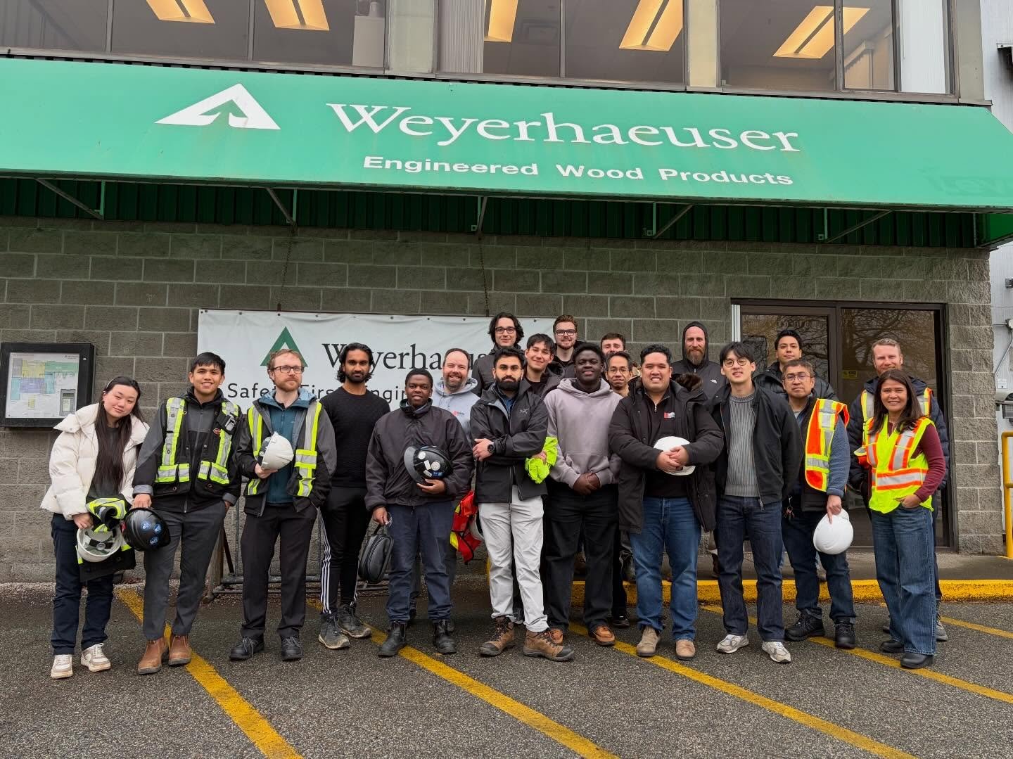 Weyerhaeuser invited the WHM team to tour their Parallam manufacturing facility on Annacis Island yesterday!

The visit began with an overview of the manufacturing process, starting with wood veneers, followed by resin application, pressing the membe