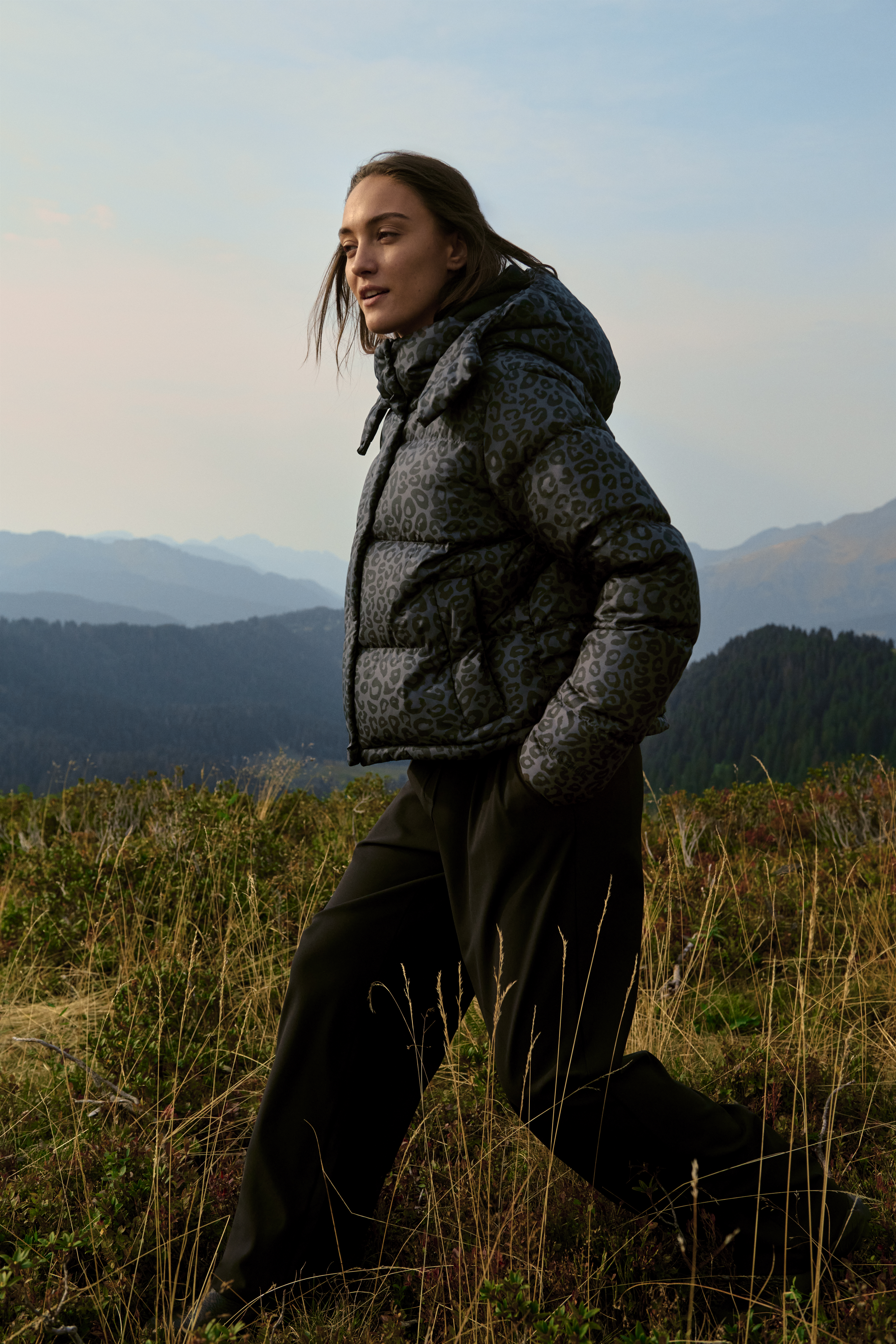 250826_LULULEMOMxOUTWEAR_TJ_01_0771 1.png