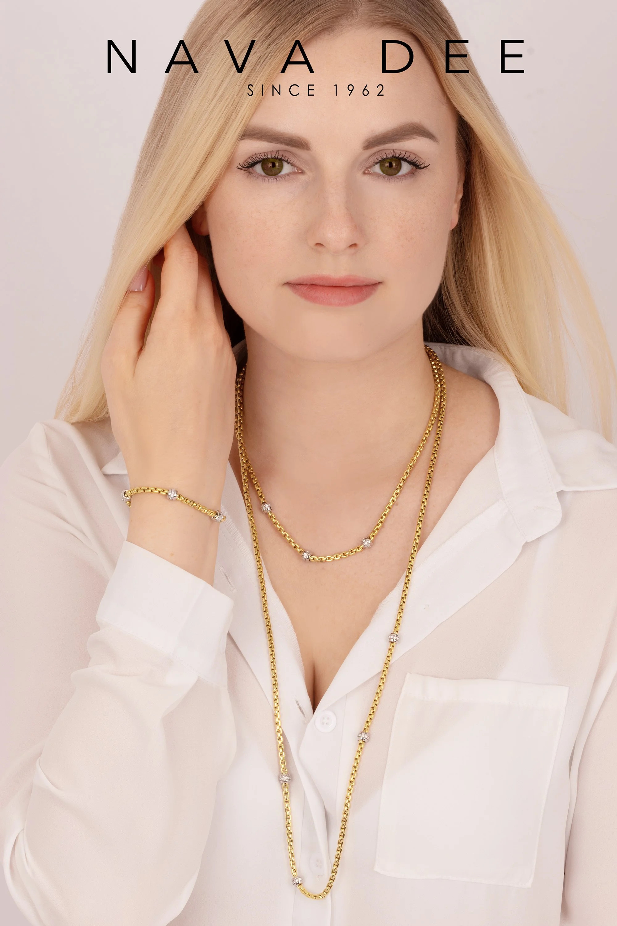 4-Nava Dee Model.jpg