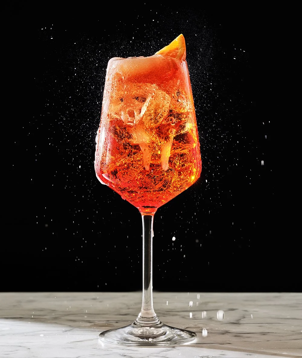 Sapphire_Lounge_LGA_GentlHyers_033125_TC11244444767_Aperol_Spritz_072_V3.jpg