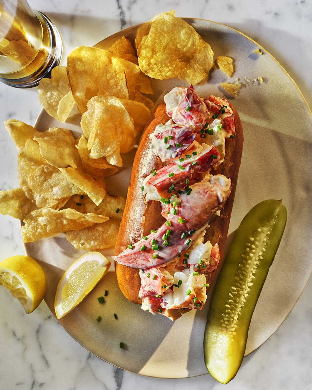 Sapphire_Lounge_LGA_GentlHyers_033125_TC11244444767_Lobster_Roll_046_V2.jpg