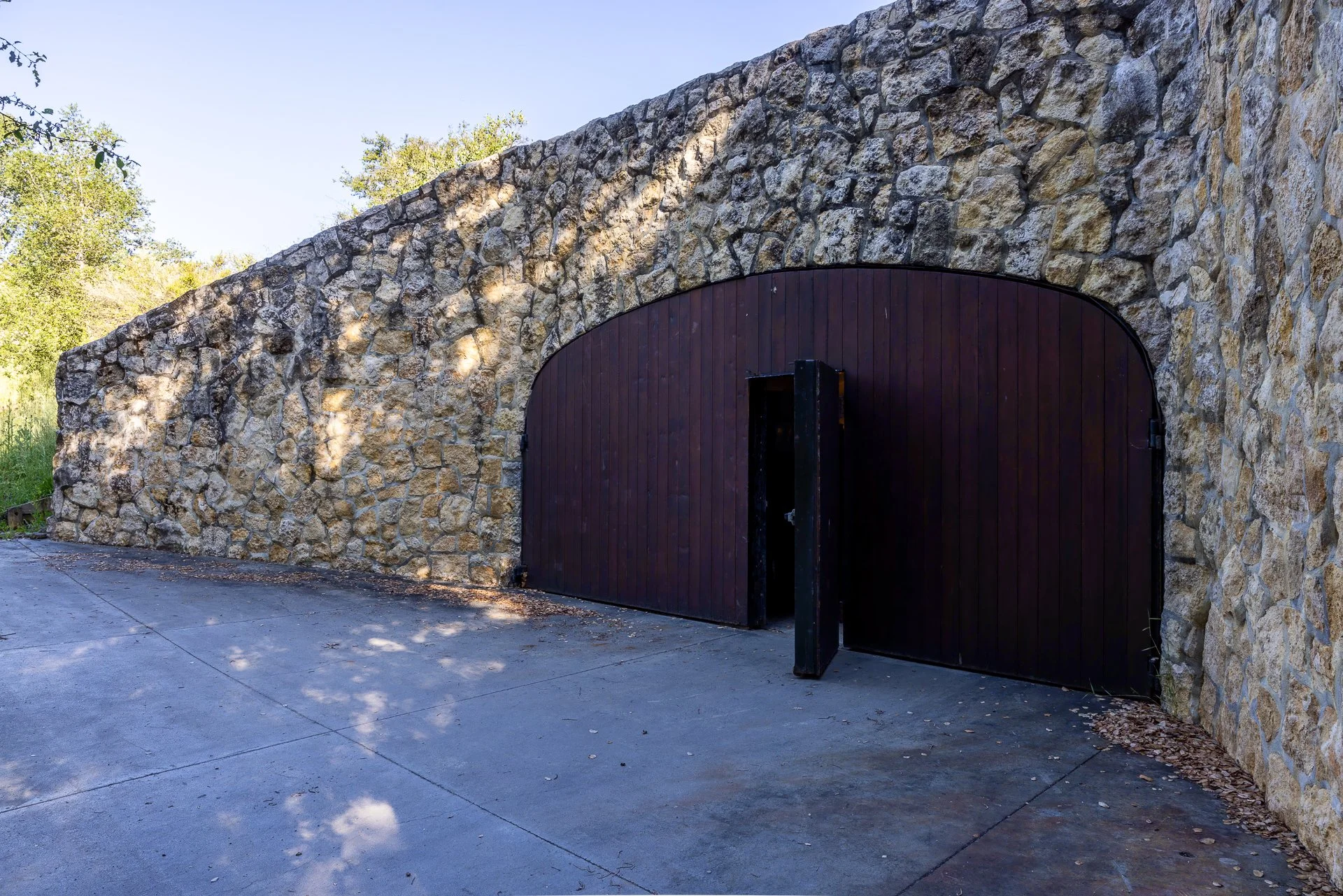 Lucero_Group_13414_Chalk_Hill_Rd-45.jpg