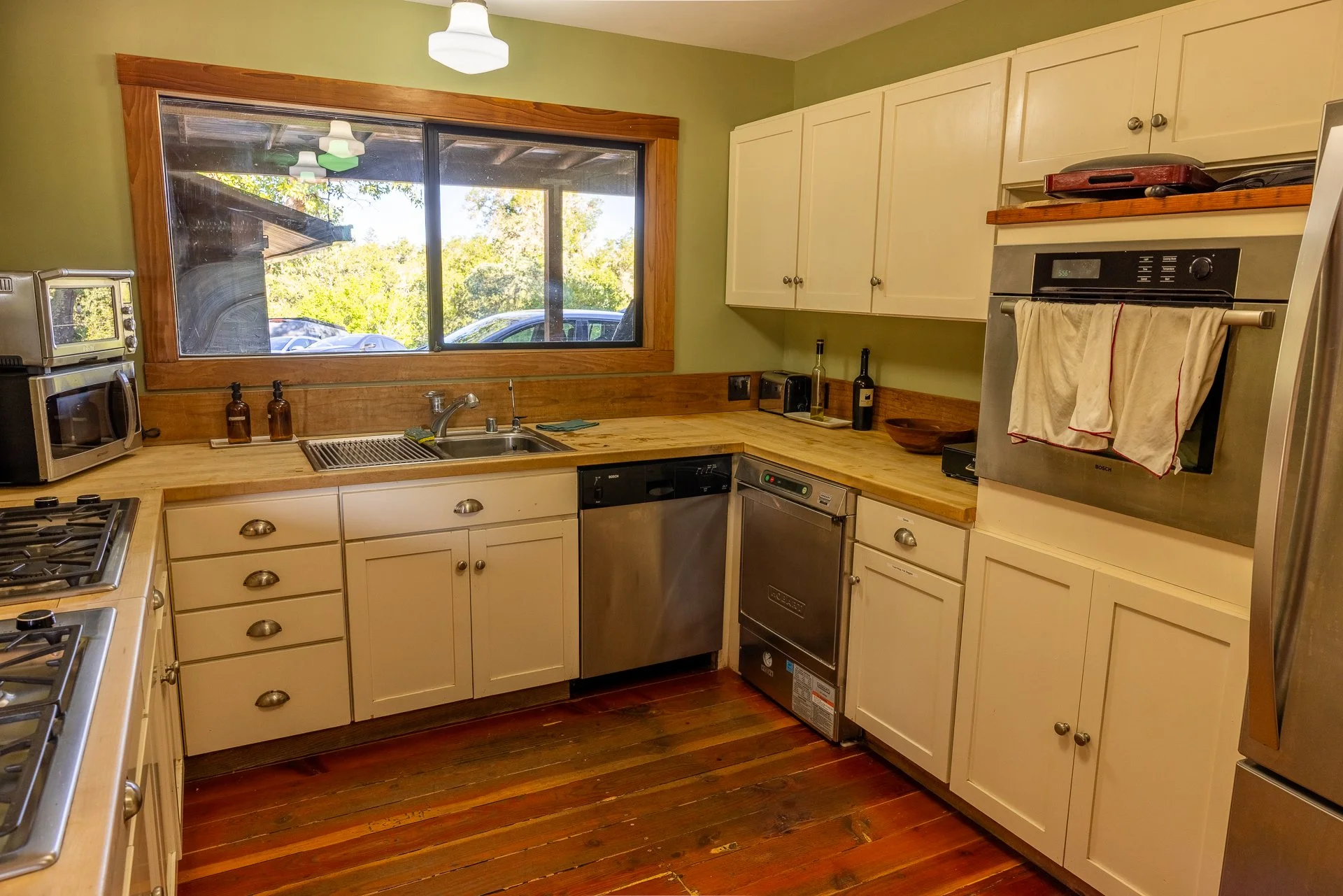 Lucero_Group_13414_Chalk_Hill_Rd-38.jpg