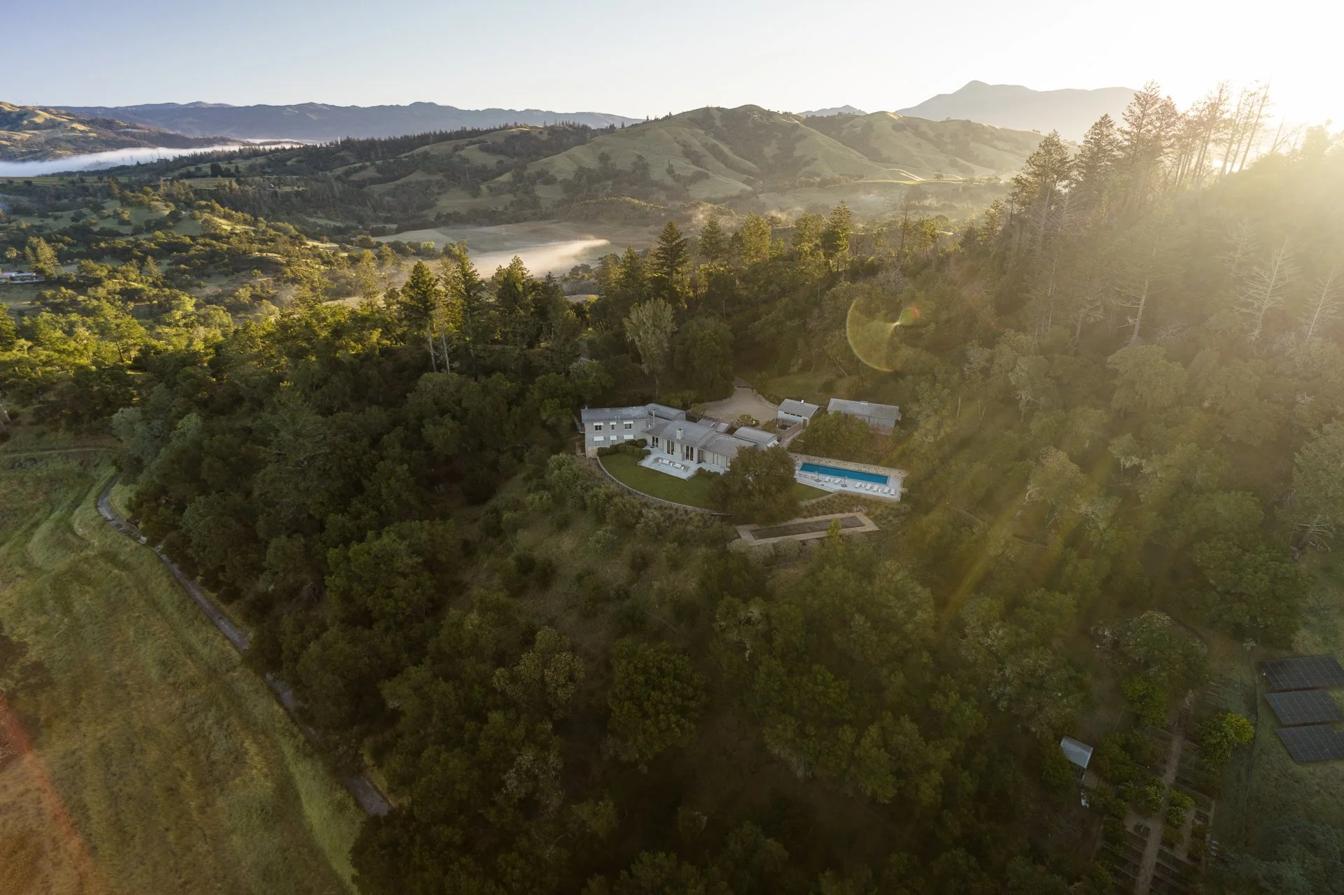 Lucero_Group_13414_Chalk_Hill_Rd-104.jpg