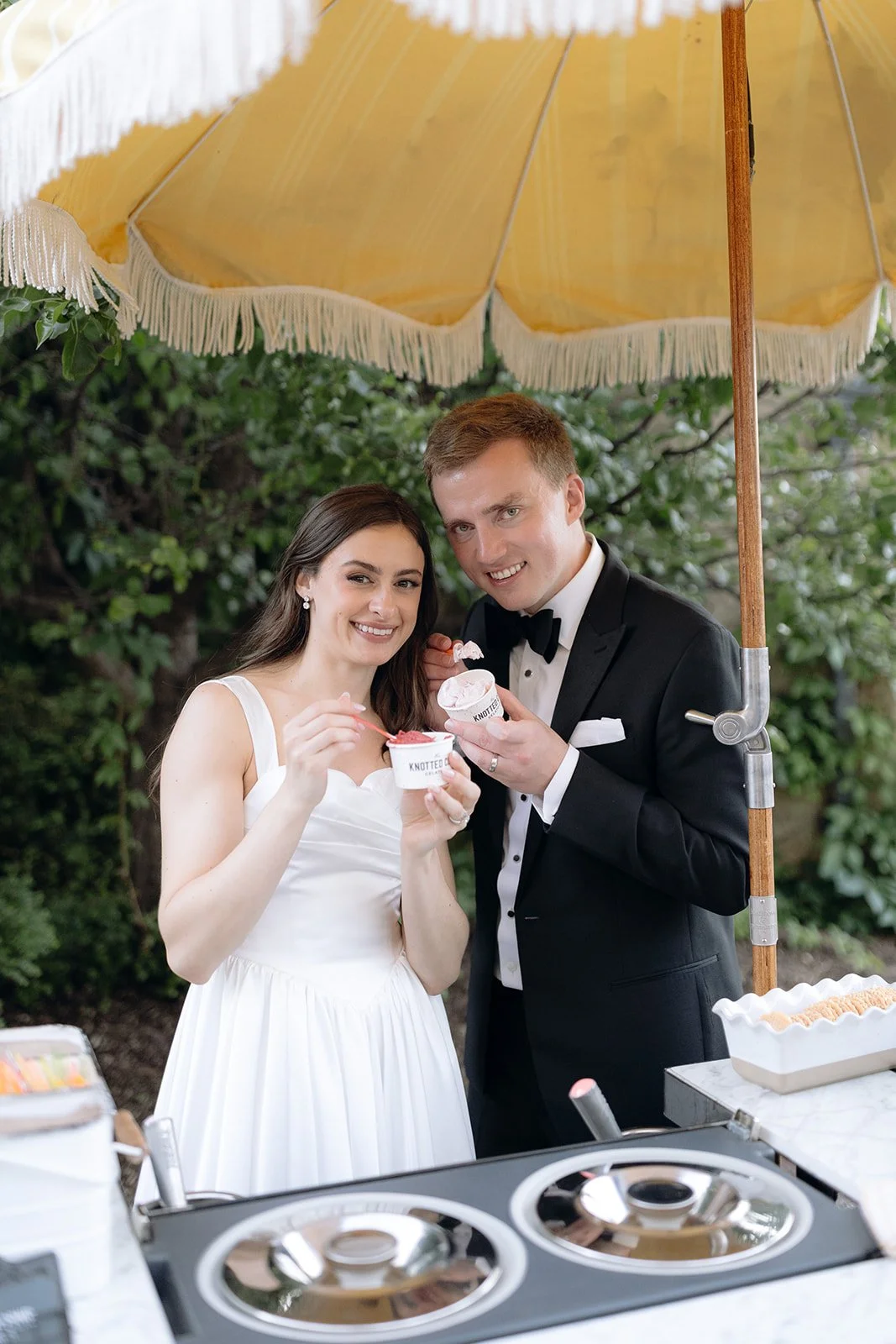 the-knotted-cone-couple-paine.jpg