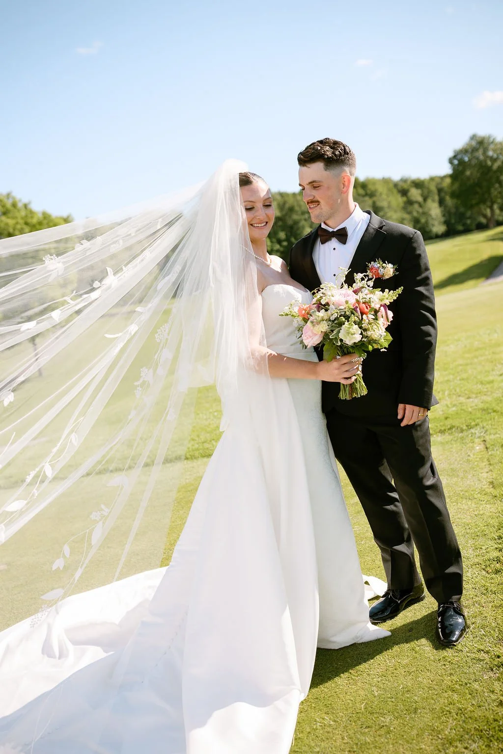 oneida-country-club-wedding-695.jpg