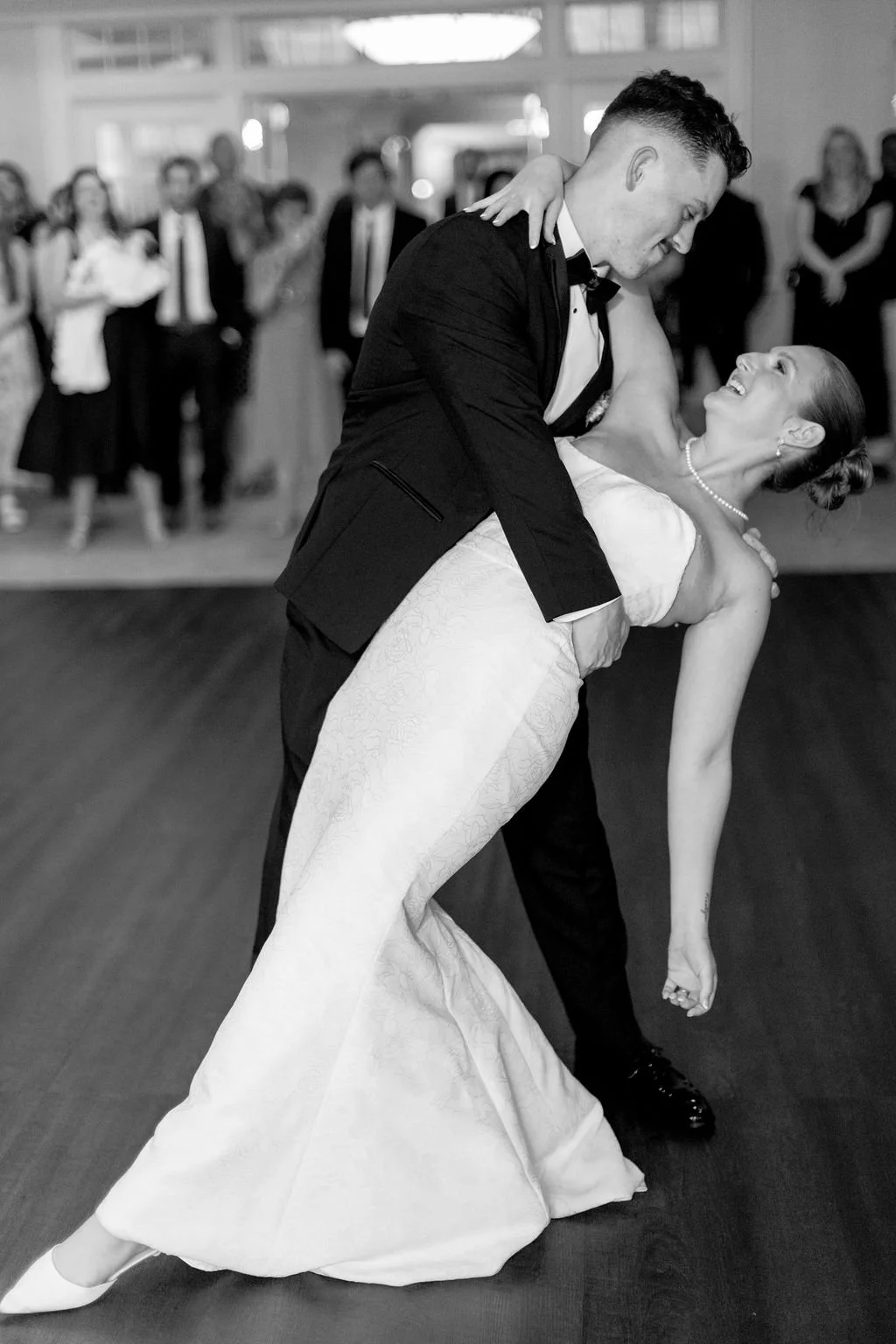 oneida-country-club-wedding-1022.jpg