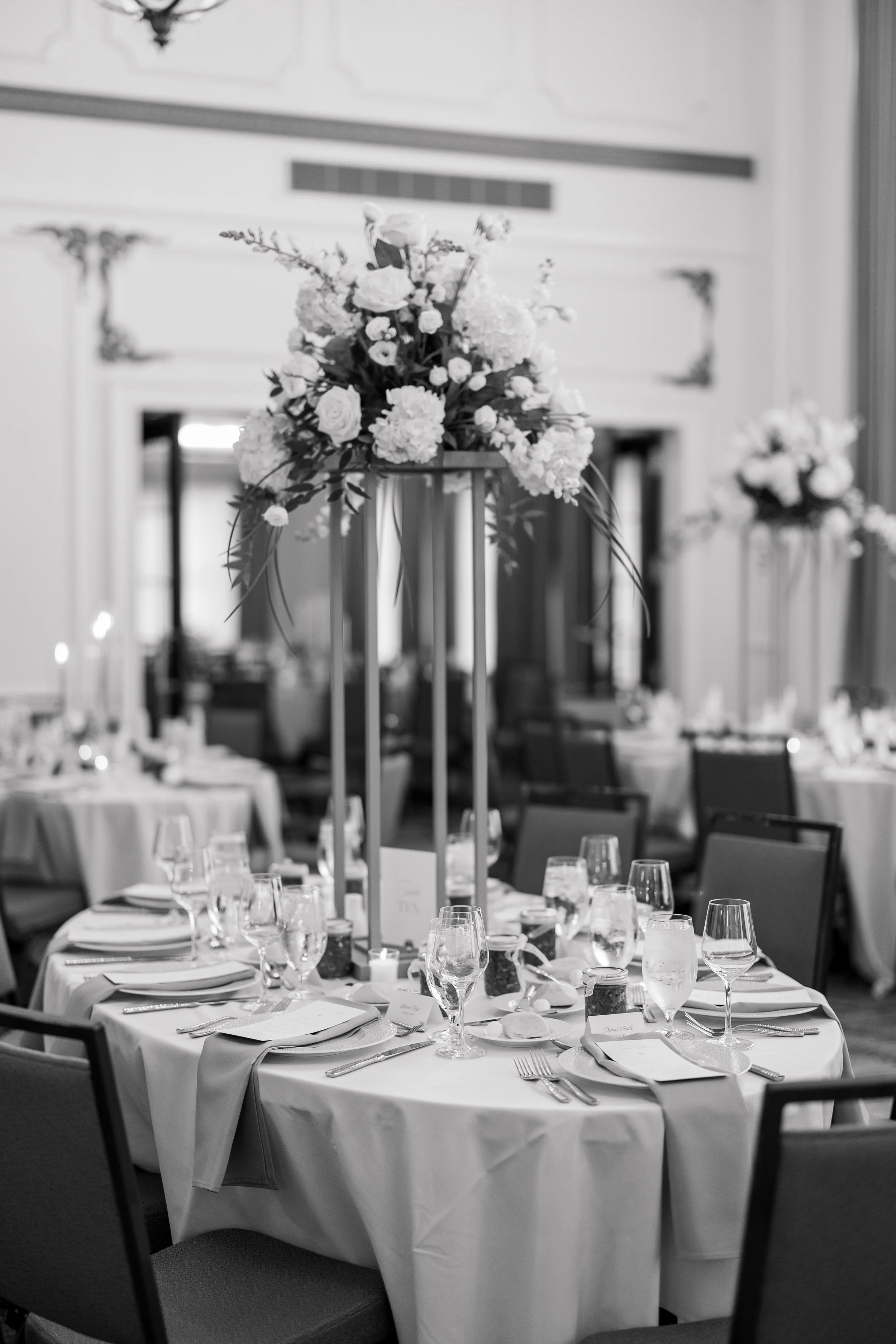 hotel-northland-wedding-table-decor.jpg