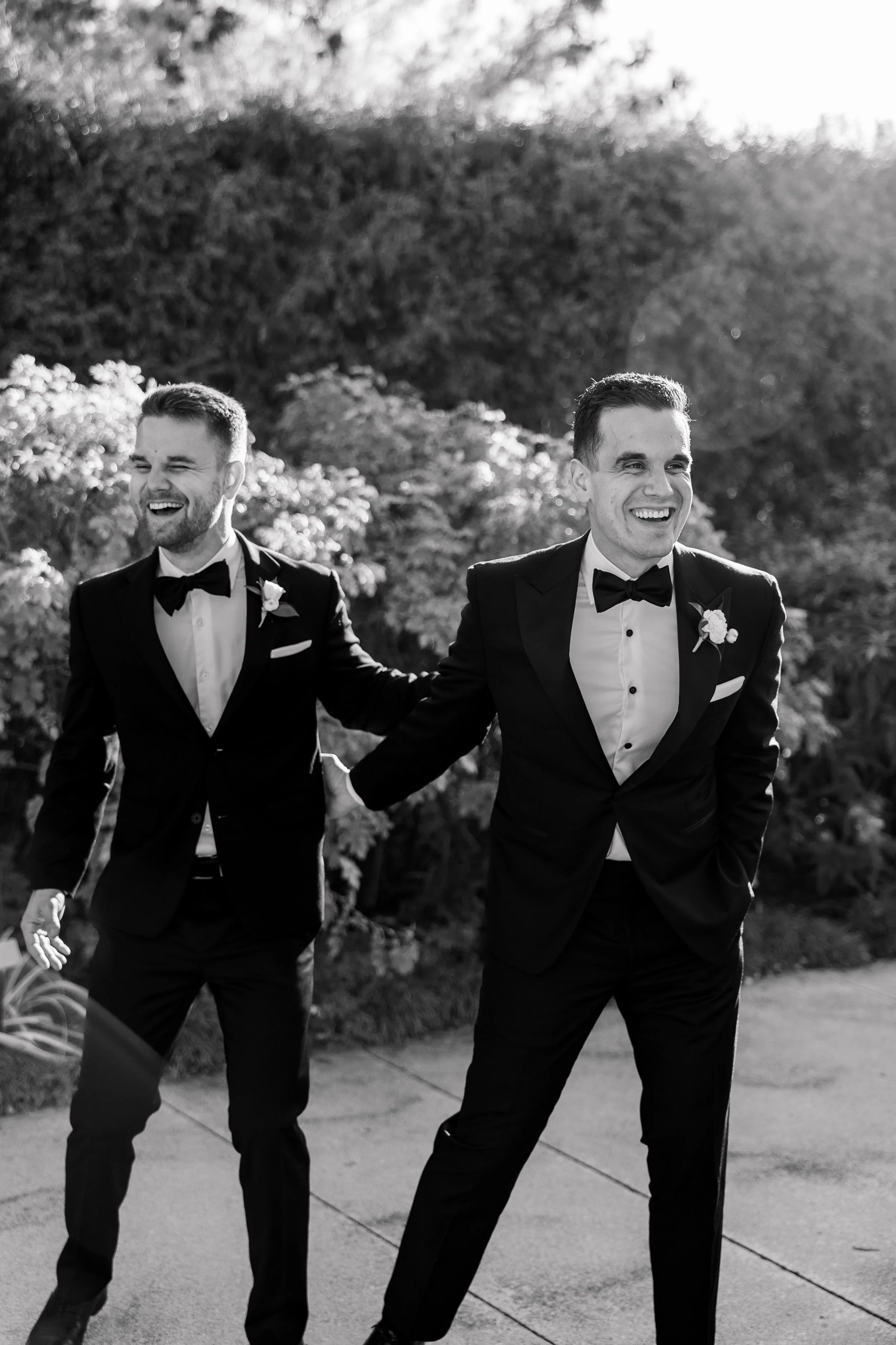 green-bay-botanical-garden-wedding-best-man-153.jpg