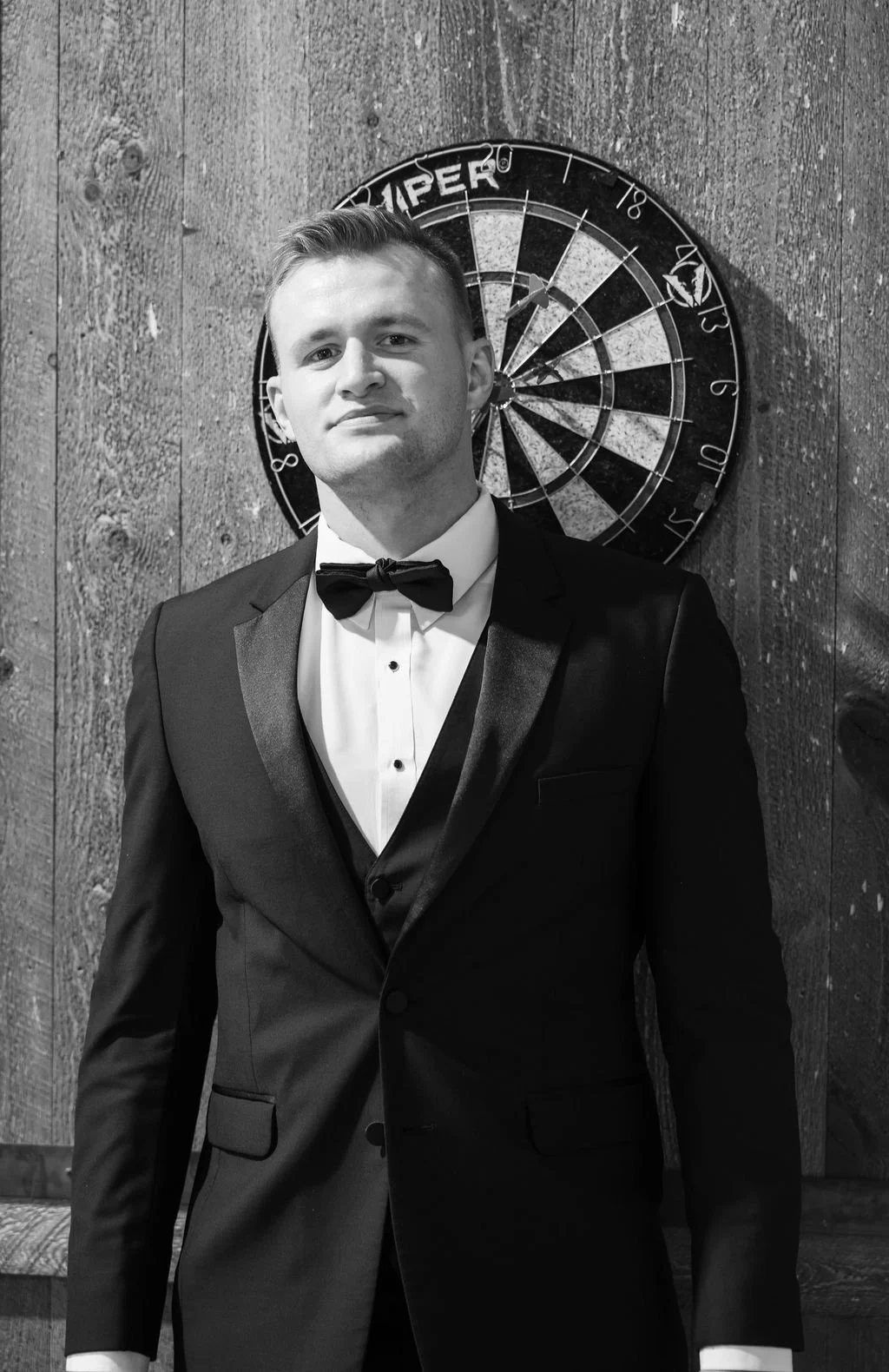 fete-of-wales-groom-suite-81.jpg