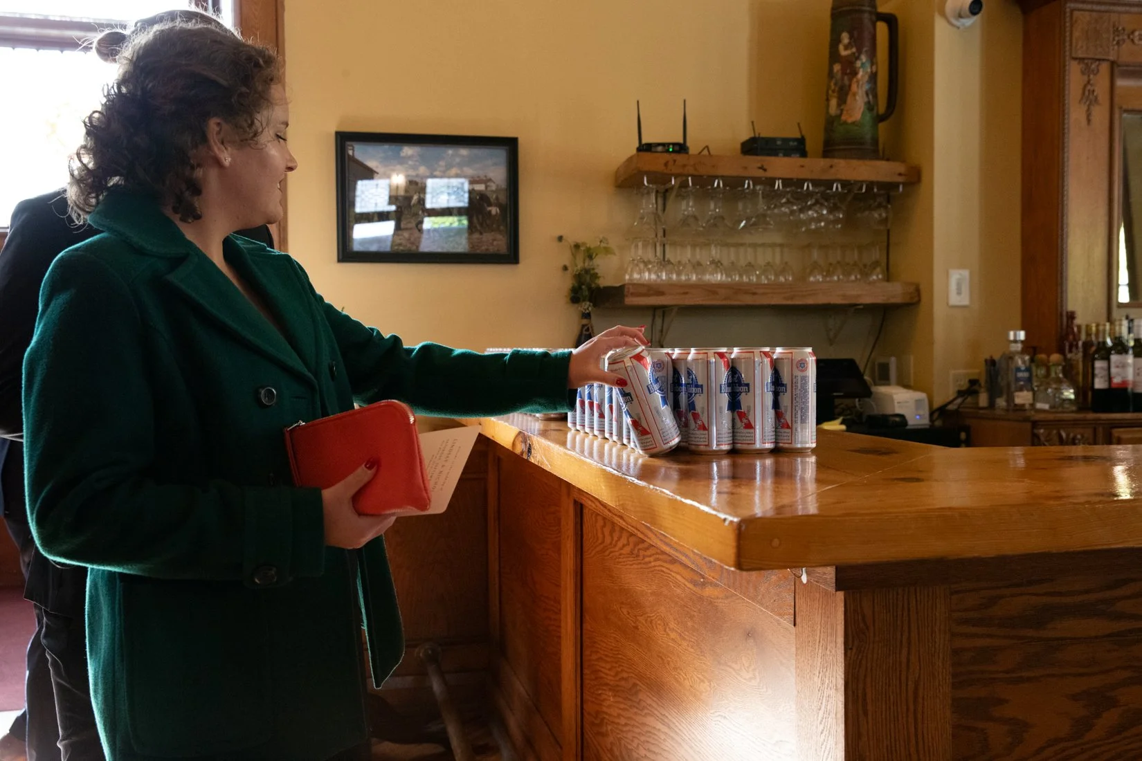 best-place-pabst-wedding-guest-bar.JPG