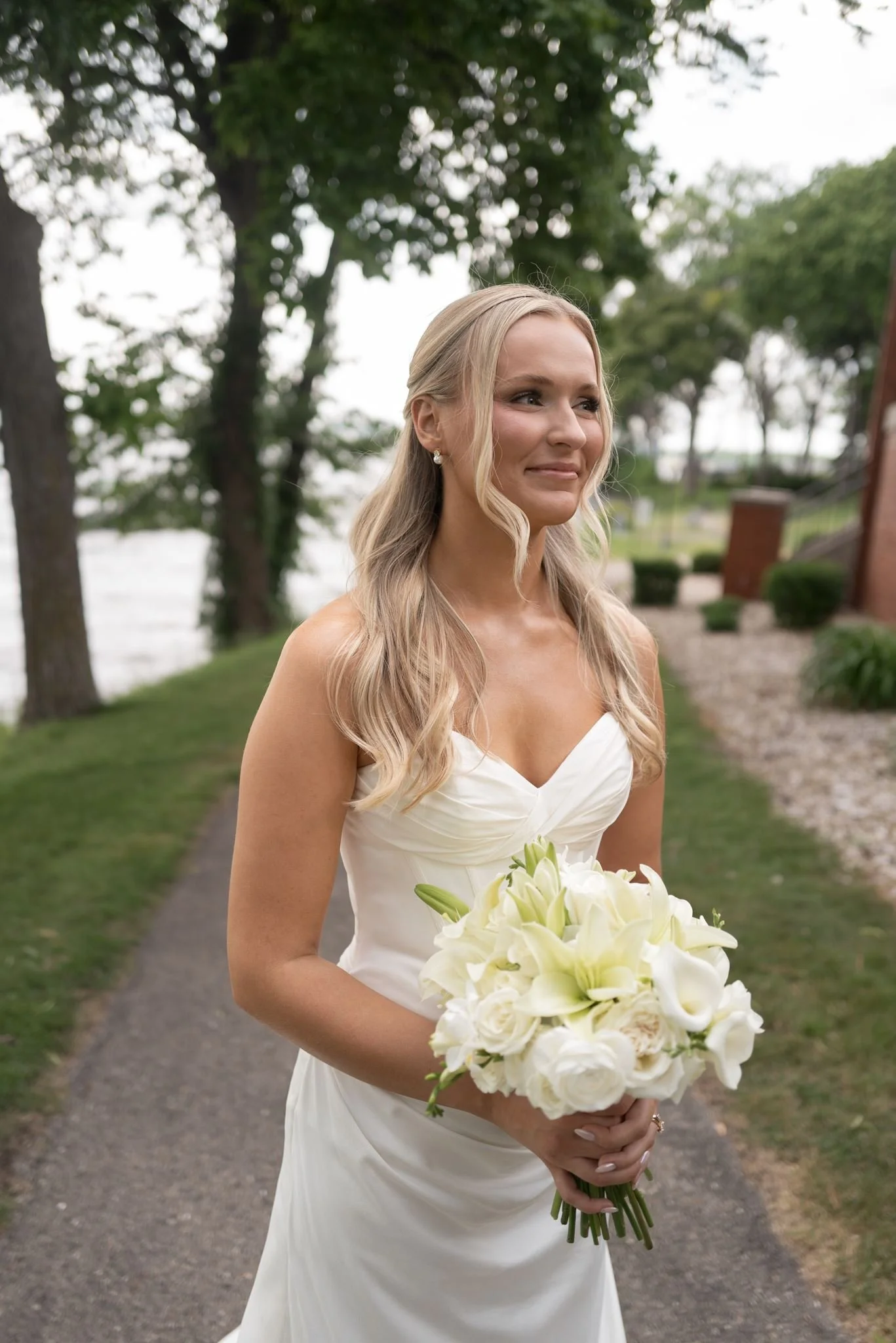Heidel-House-Wedding-bridal-portrait.jpg