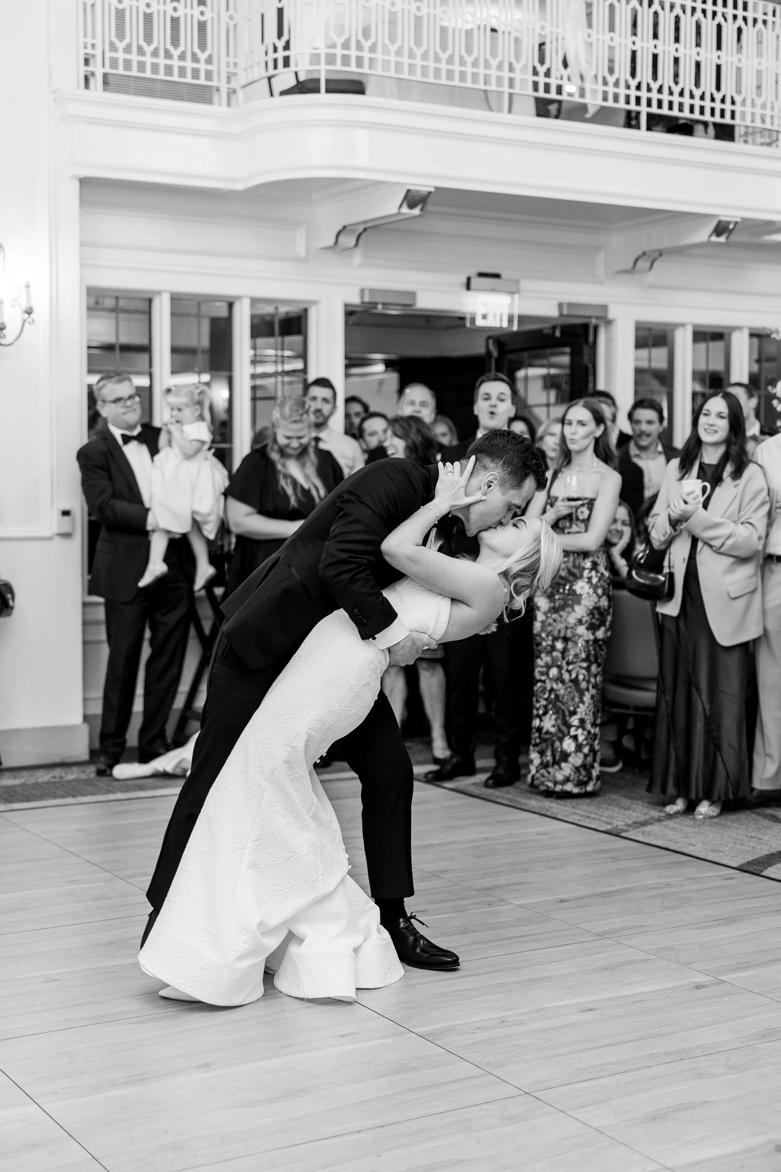 hotel-northland-wedding-first-dance-286.jpg