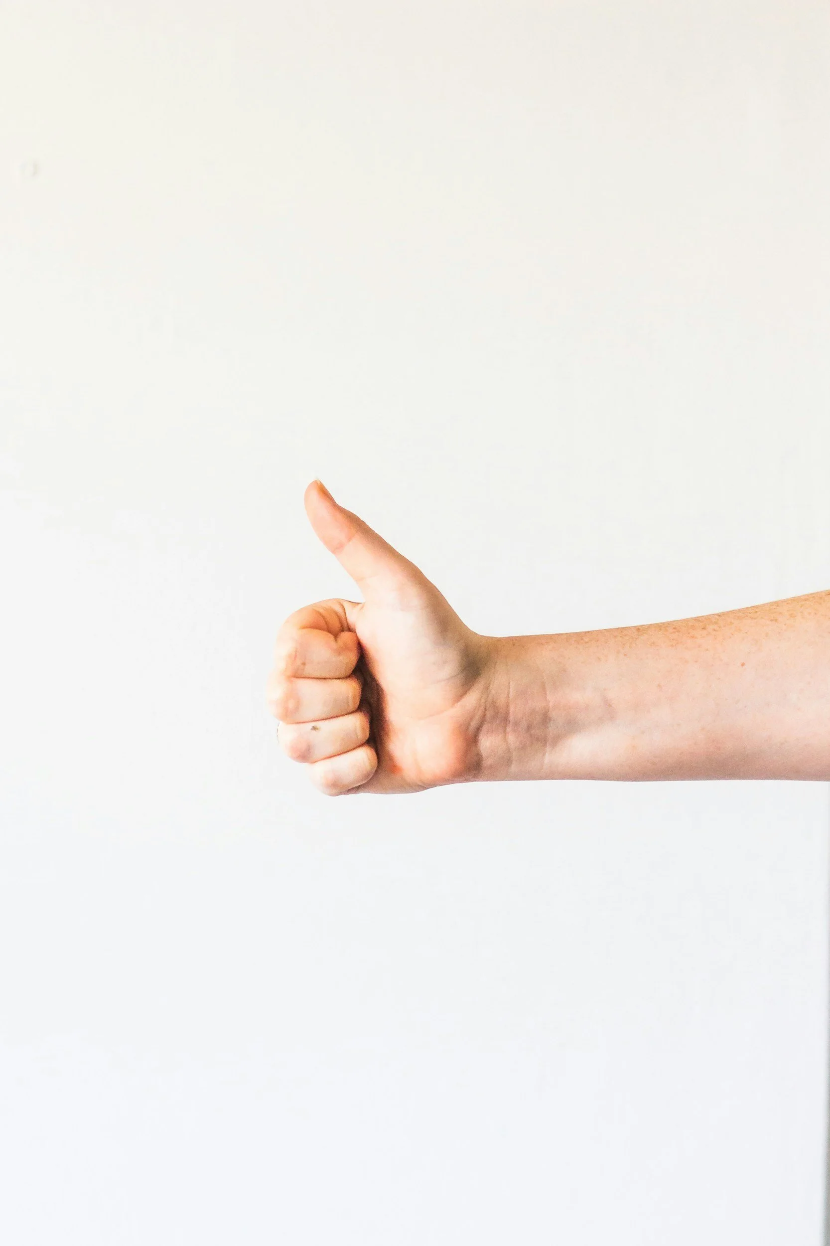 Pain at the Base of Your Thumb: Common Causes