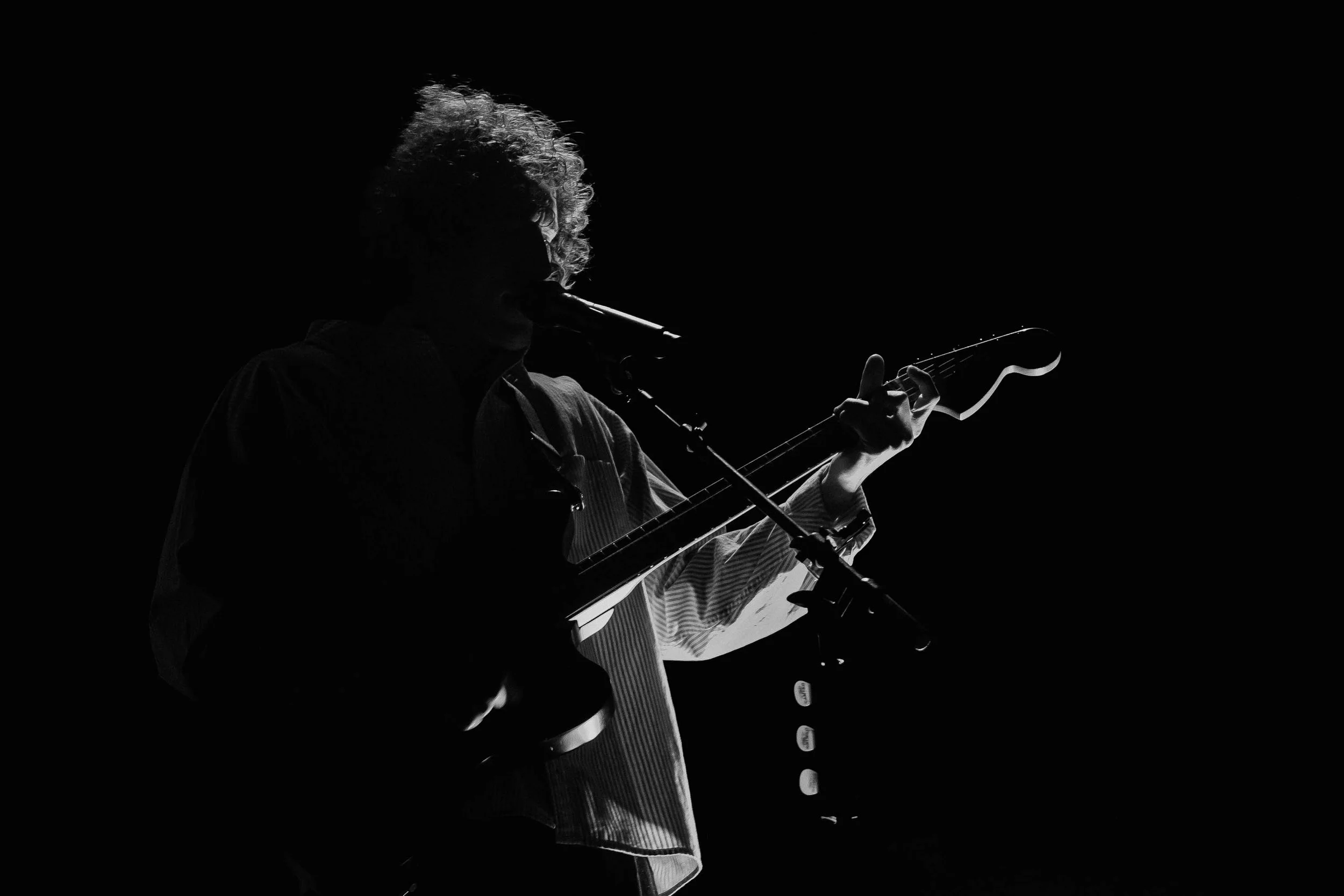 TheBandCAMINO_BridgestoneArena_6.19.26_DivinaMarfe-16.jpg