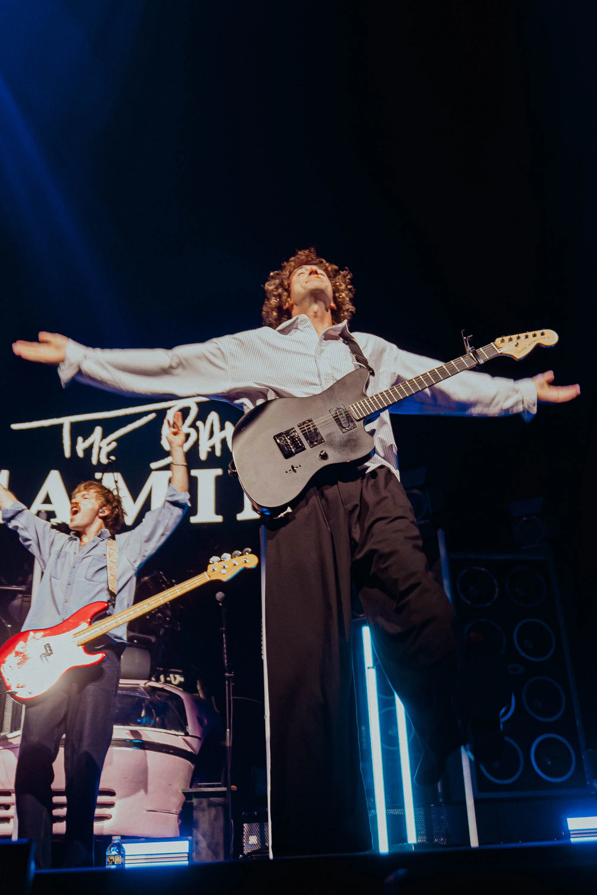 TheBandCAMINO_BridgestoneArena_6.19.26_DivinaMarfe-11.jpg