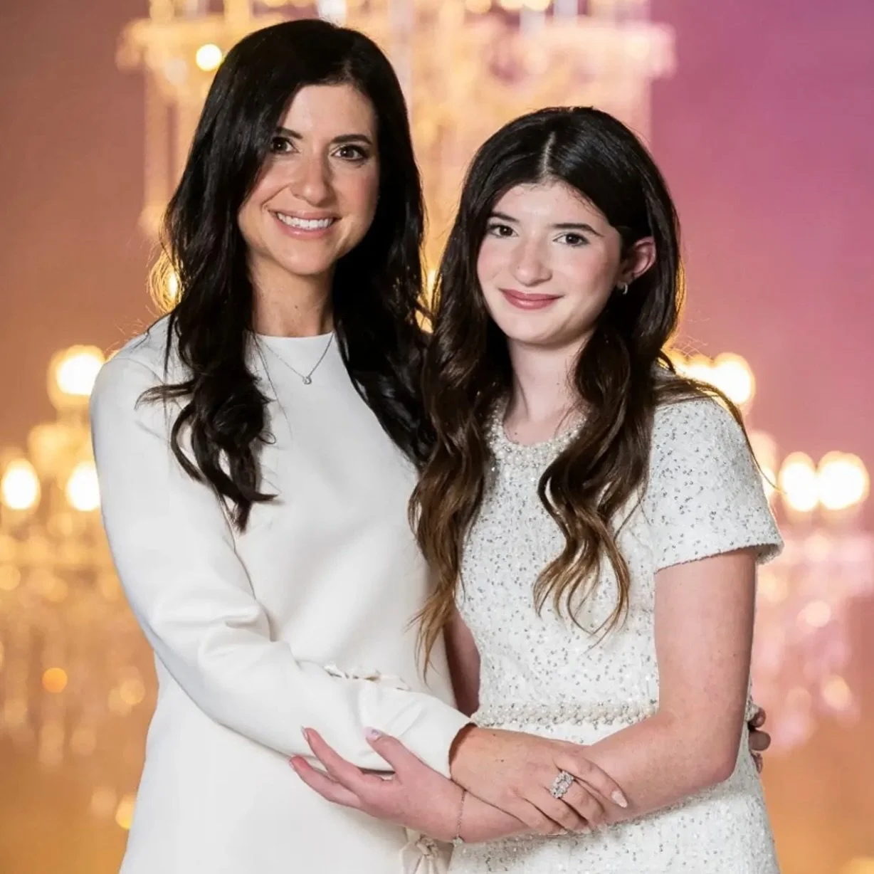 Loved working with this family!  And I might be moving in. 

Makeup @scharonissemakeup 
Hair @hairbyalcira 
Photography @tonijadephotography

#westpalmbeachmakeupartist 
#palmbeachmakeup
#palmbeachhairandmakeup #palmbeachmakeupandhair #palmbeachevent