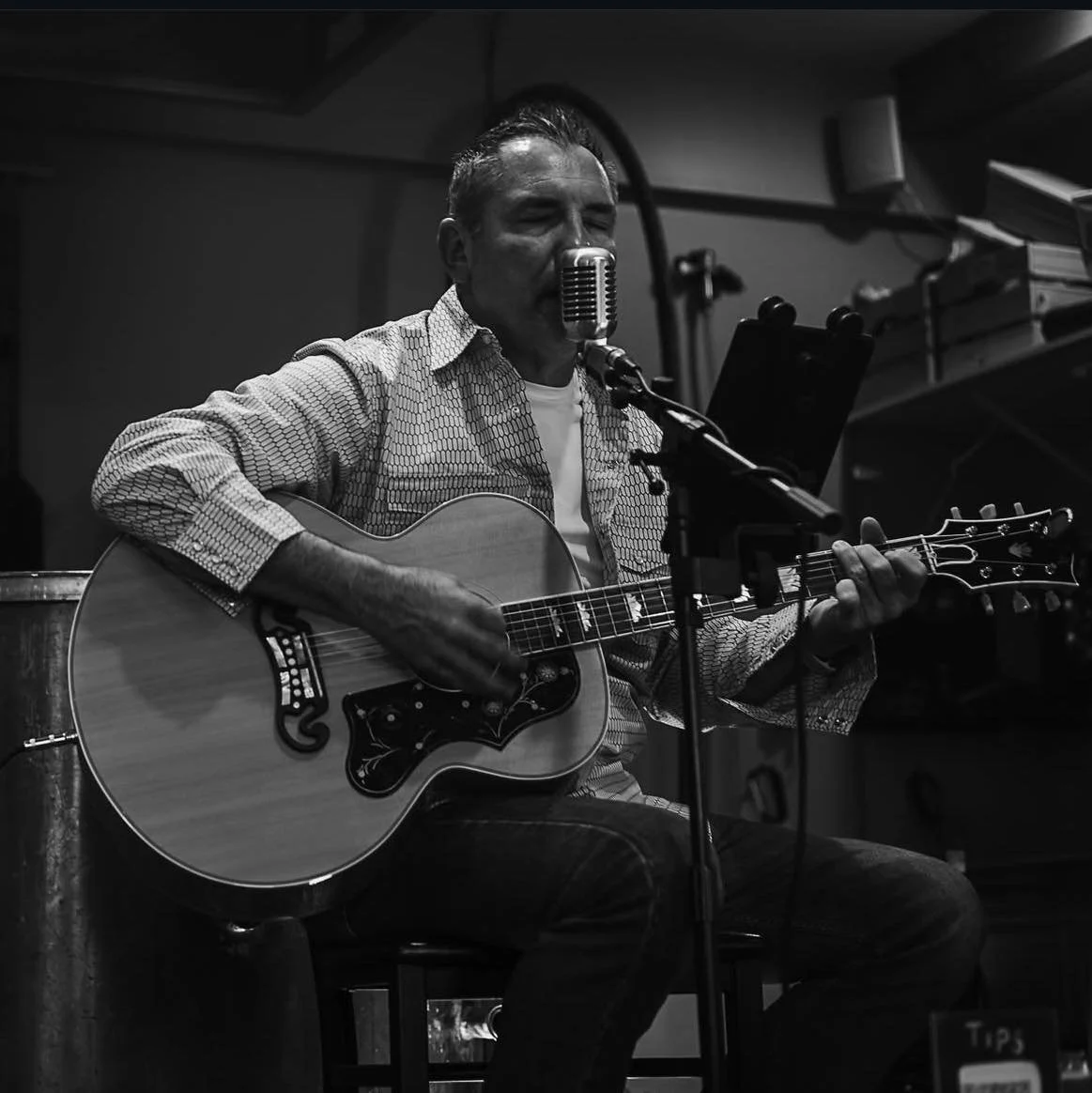 Live Music in Leesburg with Eric Campbell