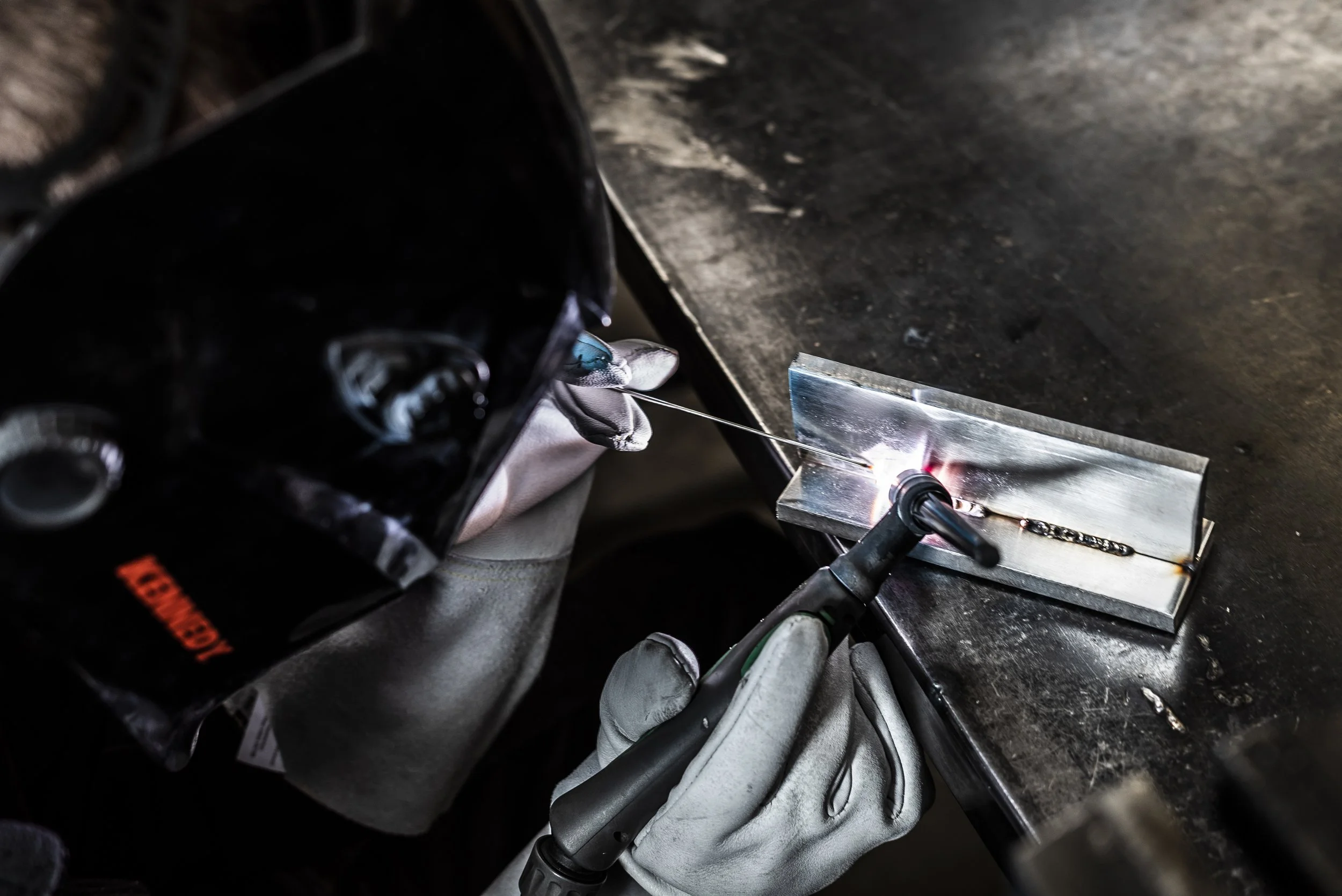 How UK Manufacturing Reduces Risk on High-Value Hardware Projects