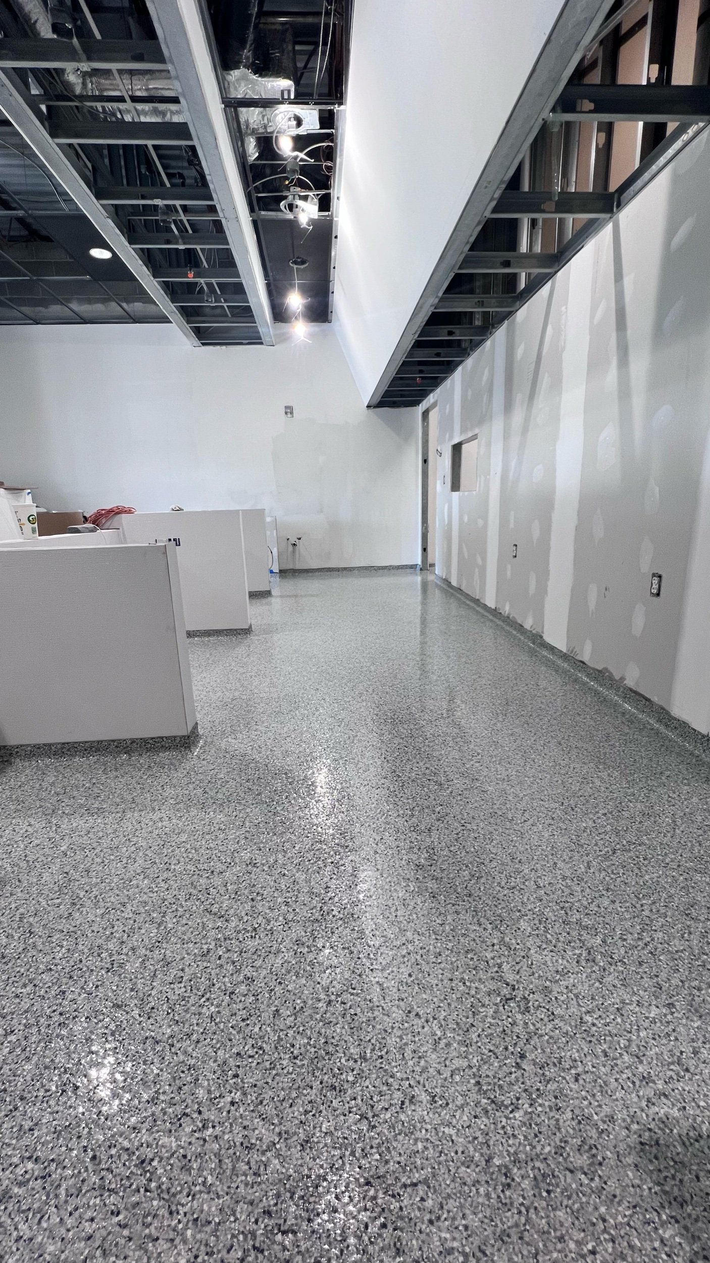 EPOXY FLAKE SYSTEM