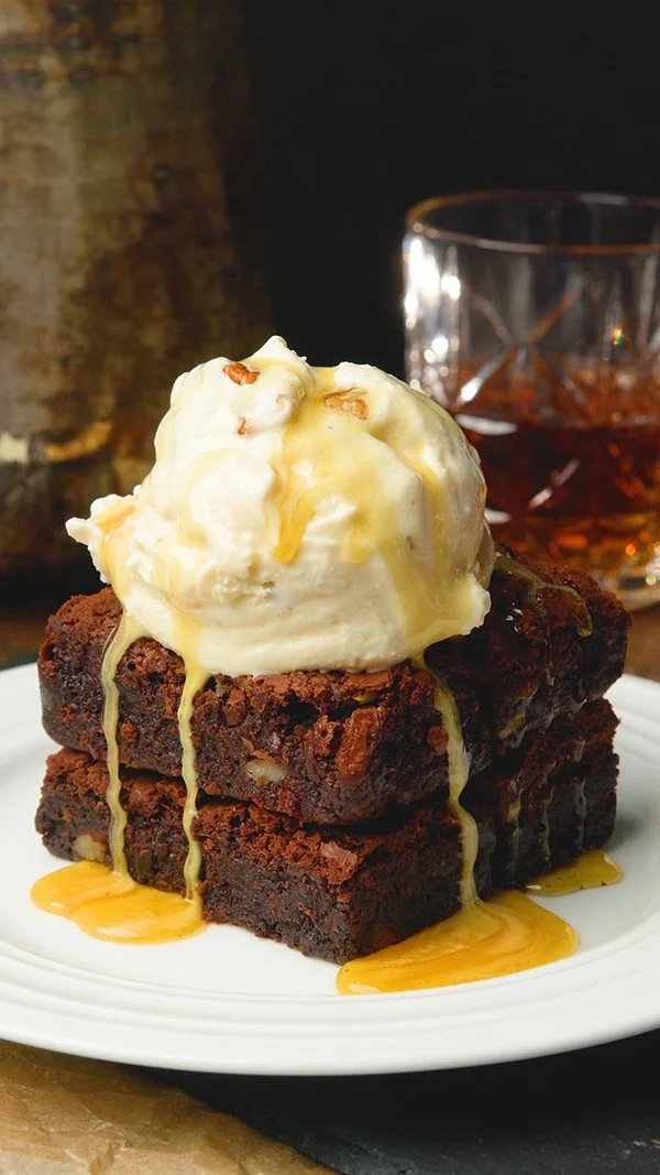 Killer Brownie® Whiskey Pecan Brownie Sundae — Killer Brownie