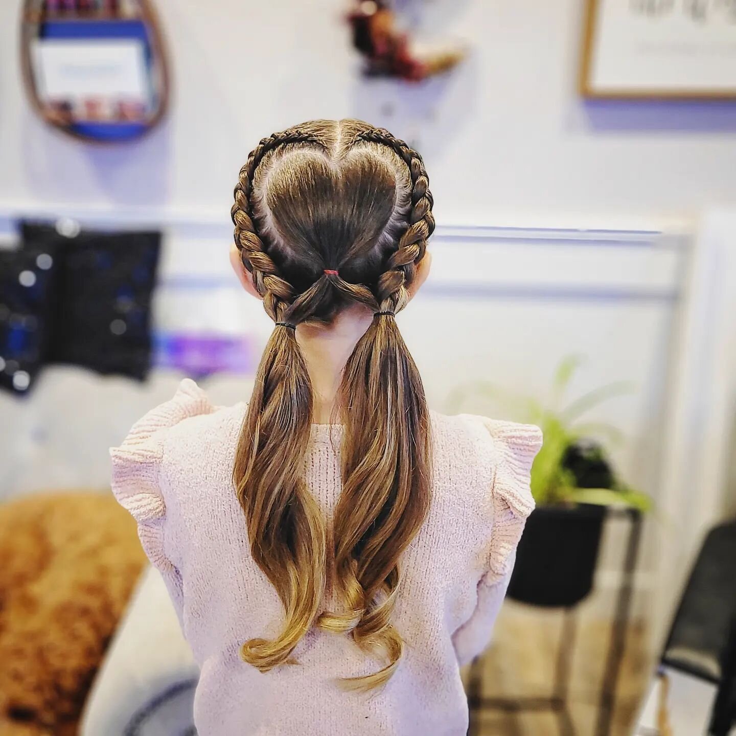 ❤️ Happy Valentines Day ❤️ All the love to you today! #valentinehair #valentinehair  #kidshair #heart #sharethelove