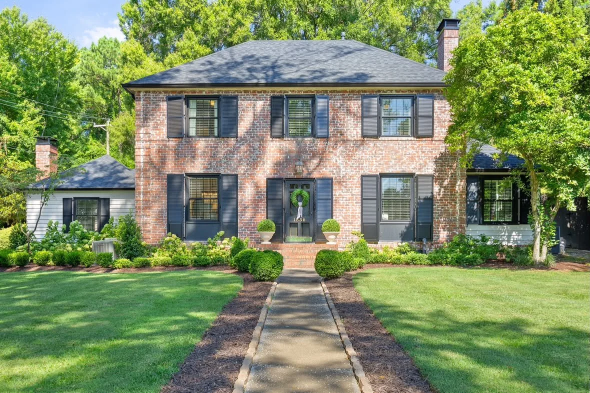 Front Row Home: The Myers Park Masterpiece